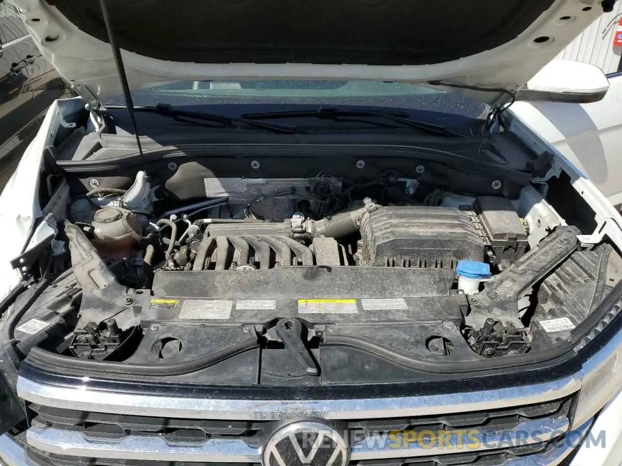 12 Photograph of a damaged car 1V2HR2CA9MC566296 VOLKSWAGEN ATLAS 2021