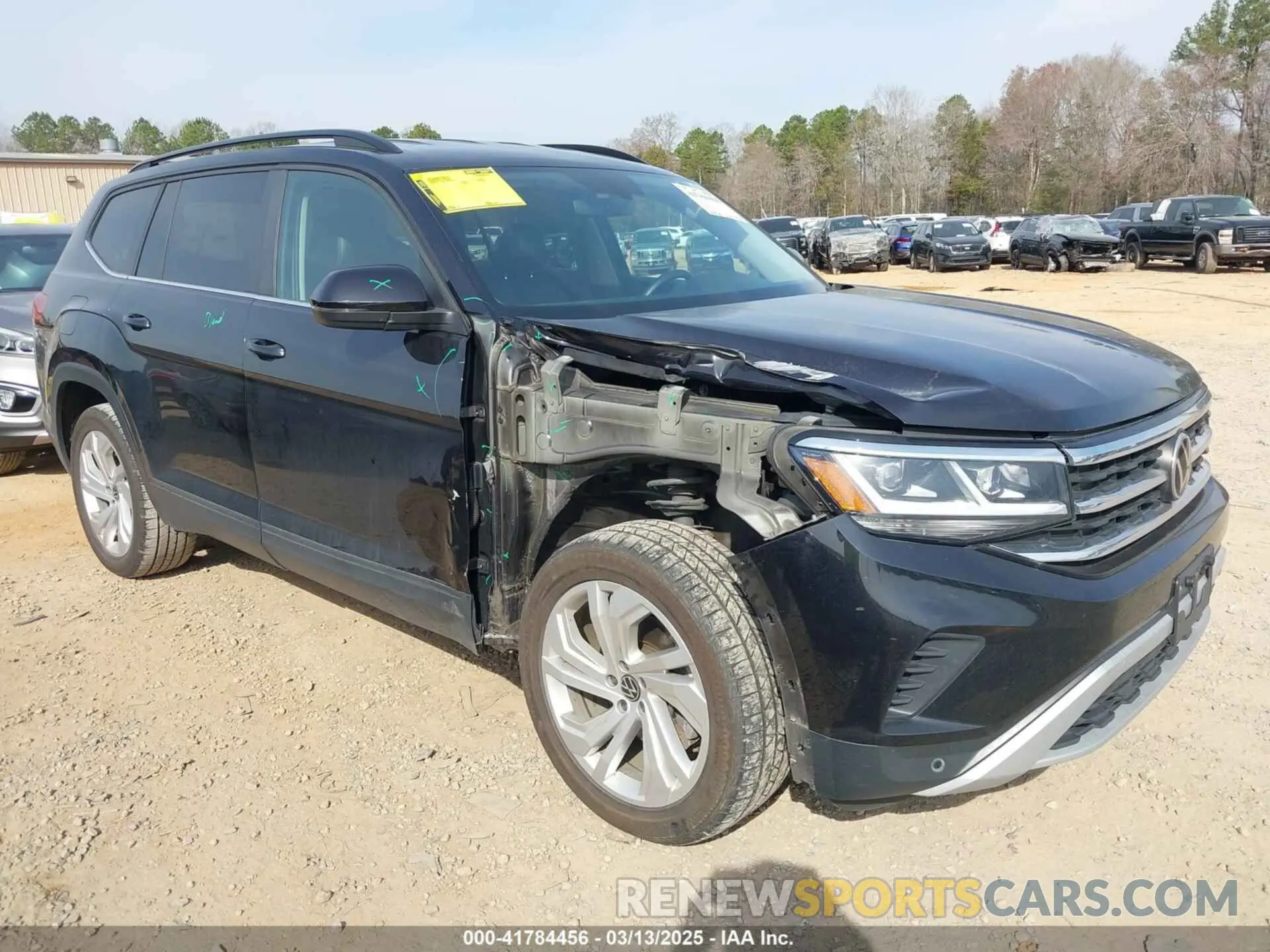 1 Photograph of a damaged car 1V2HR2CA9MC578058 VOLKSWAGEN ATLAS 2021