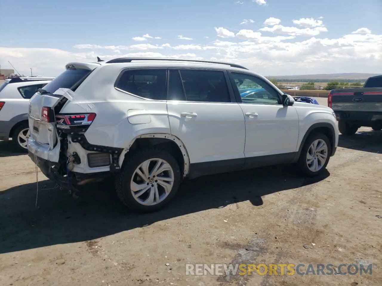 3 Photograph of a damaged car 1V2HR2CA9MC610541 VOLKSWAGEN ATLAS 2021