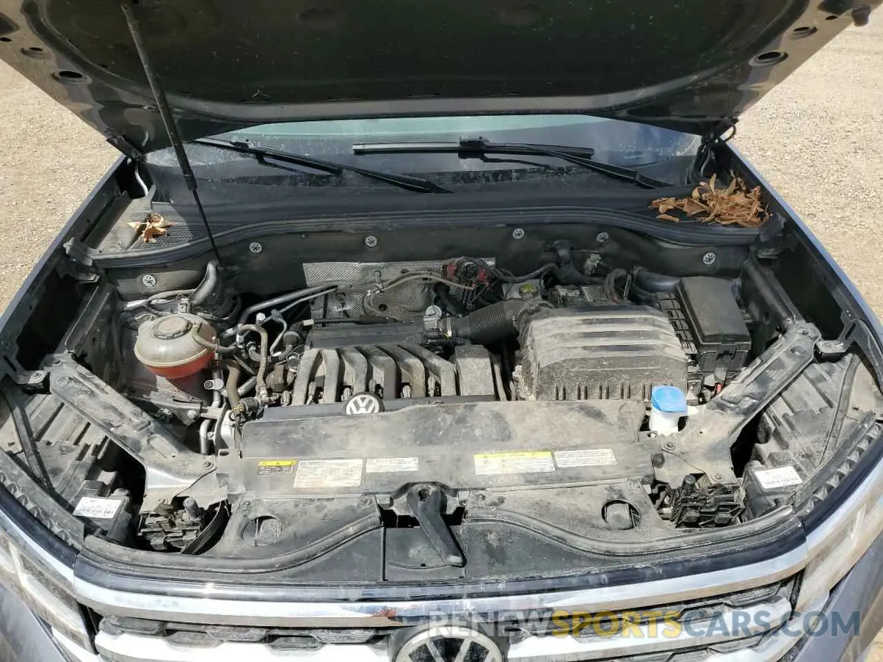 12 Photograph of a damaged car 1V2HR2CAXMC532304 VOLKSWAGEN ATLAS 2021