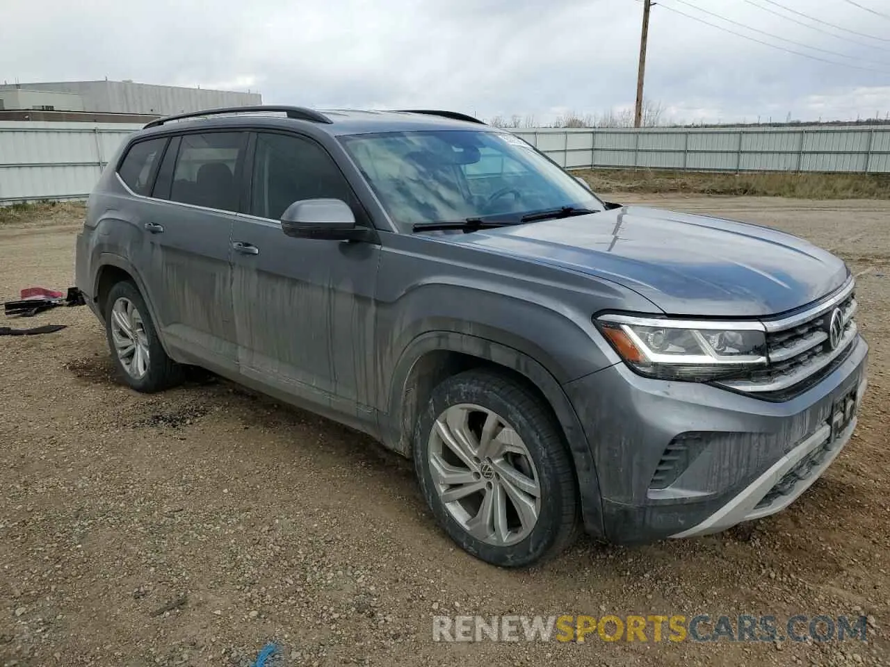 4 Photograph of a damaged car 1V2HR2CAXMC532304 VOLKSWAGEN ATLAS 2021