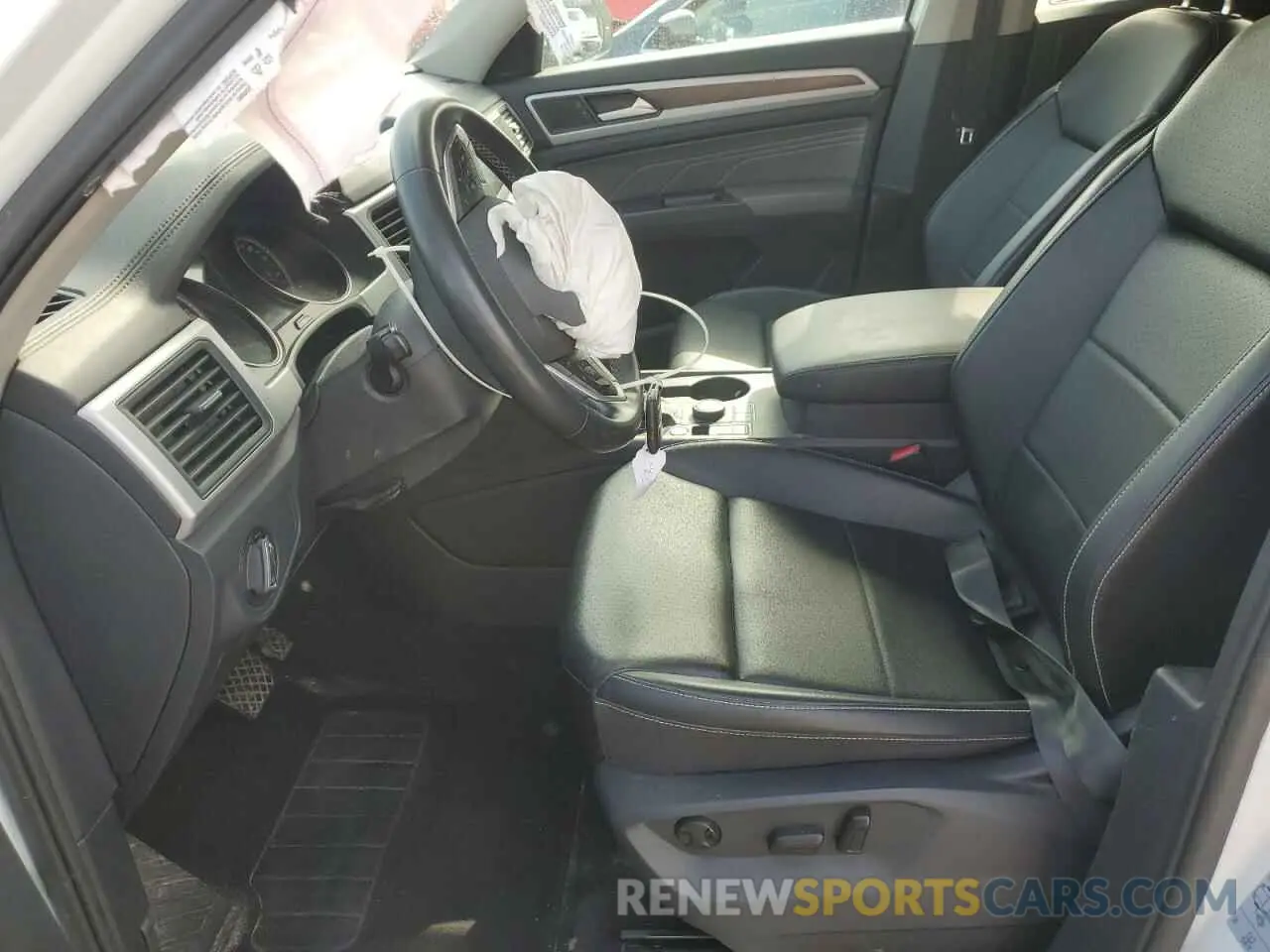 7 Photograph of a damaged car 1V2HR2CAXMC583950 VOLKSWAGEN ATLAS 2021
