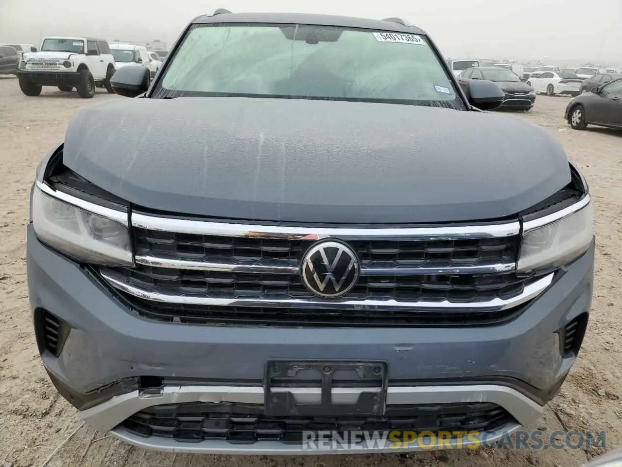 5 Photograph of a damaged car 1V2JE2CA3MC214375 VOLKSWAGEN ATLAS 2021