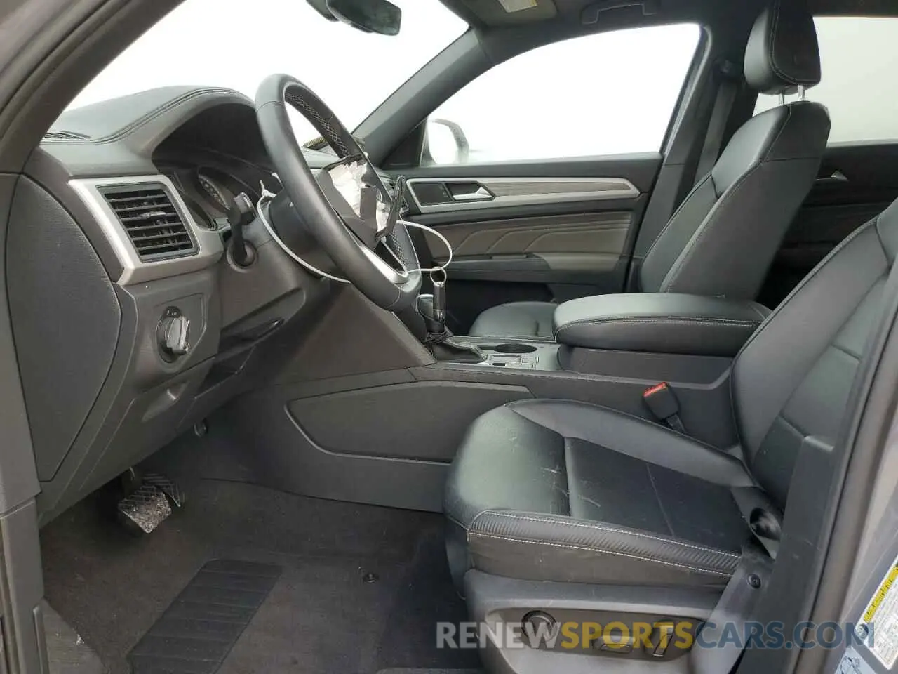 7 Photograph of a damaged car 1V2JE2CA3MC214375 VOLKSWAGEN ATLAS 2021