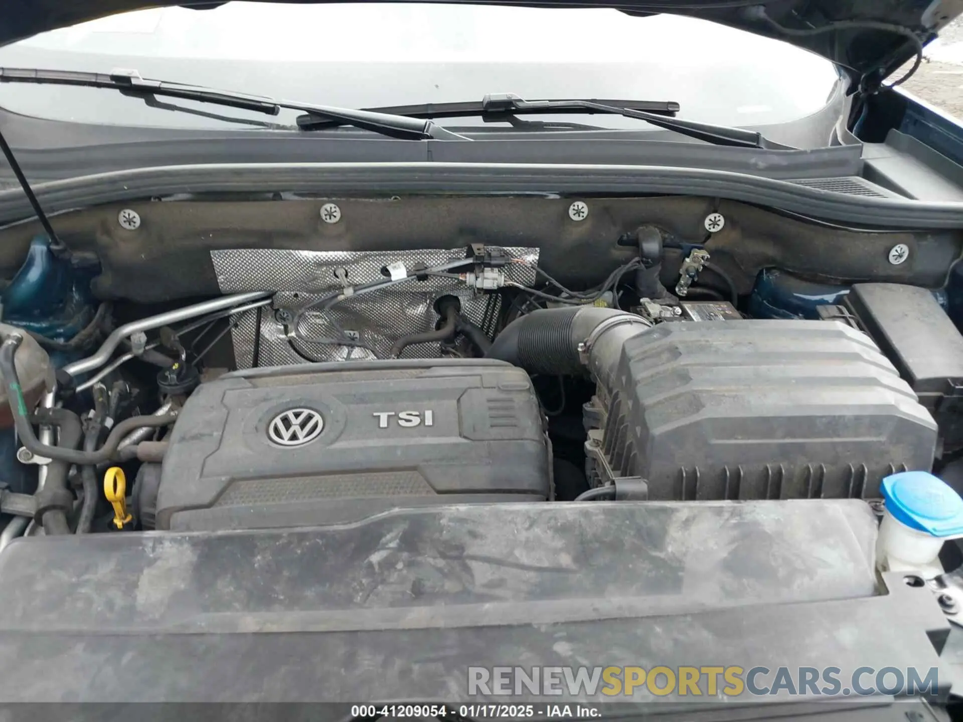 10 Photograph of a damaged car 1V2JP2CA1MC548186 VOLKSWAGEN ATLAS 2021