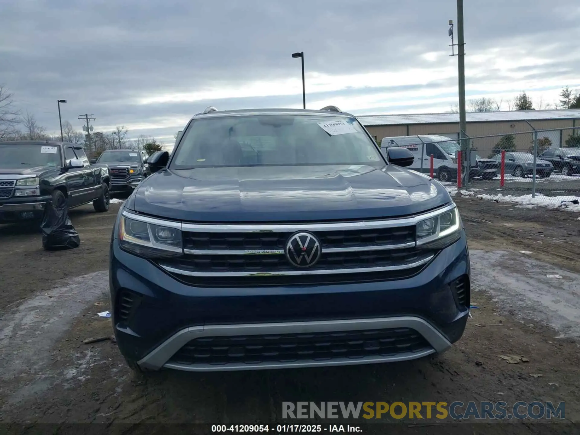 12 Photograph of a damaged car 1V2JP2CA1MC548186 VOLKSWAGEN ATLAS 2021