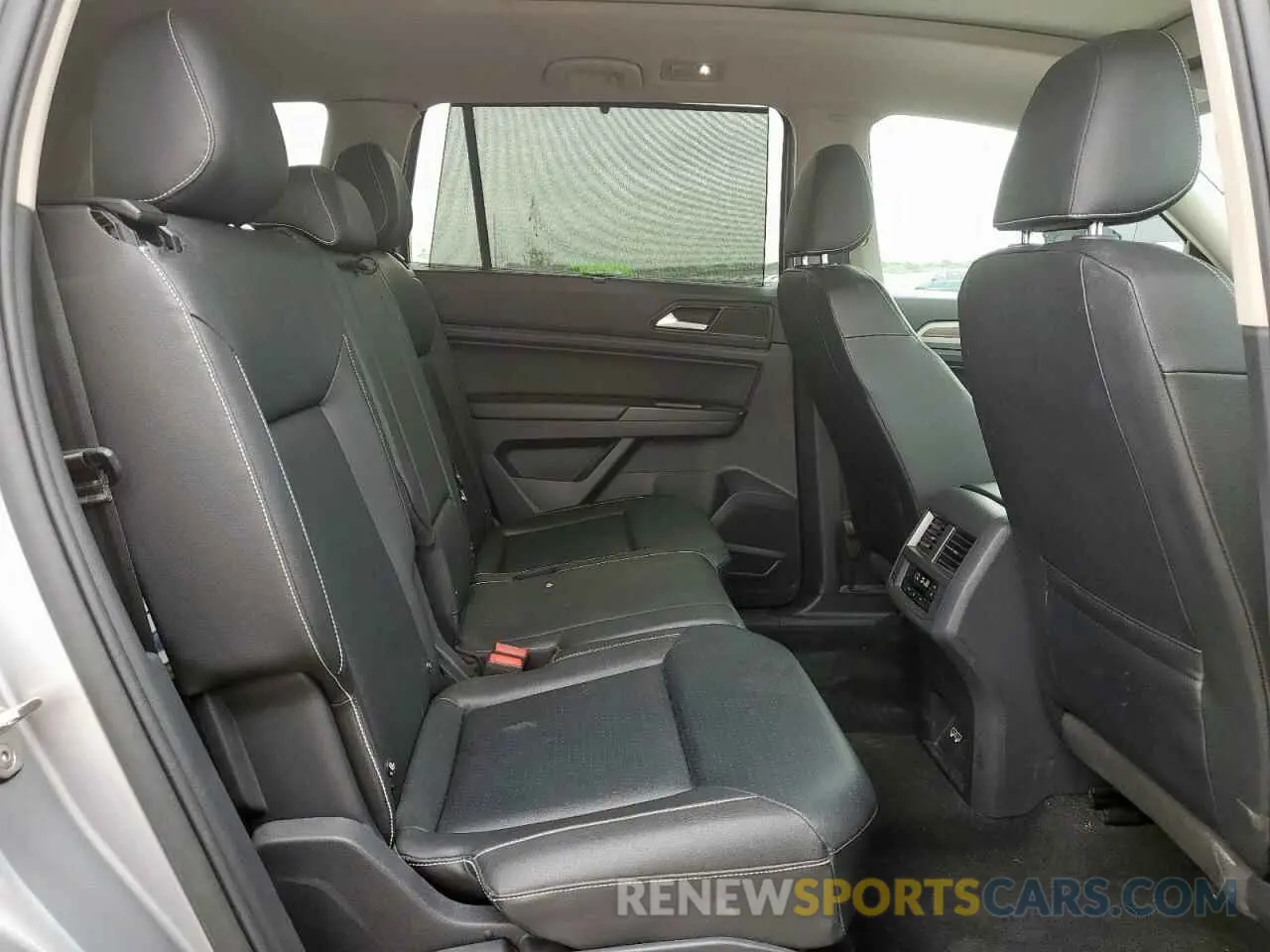 10 Photograph of a damaged car 1V2JR2CA0MC506019 VOLKSWAGEN ATLAS 2021
