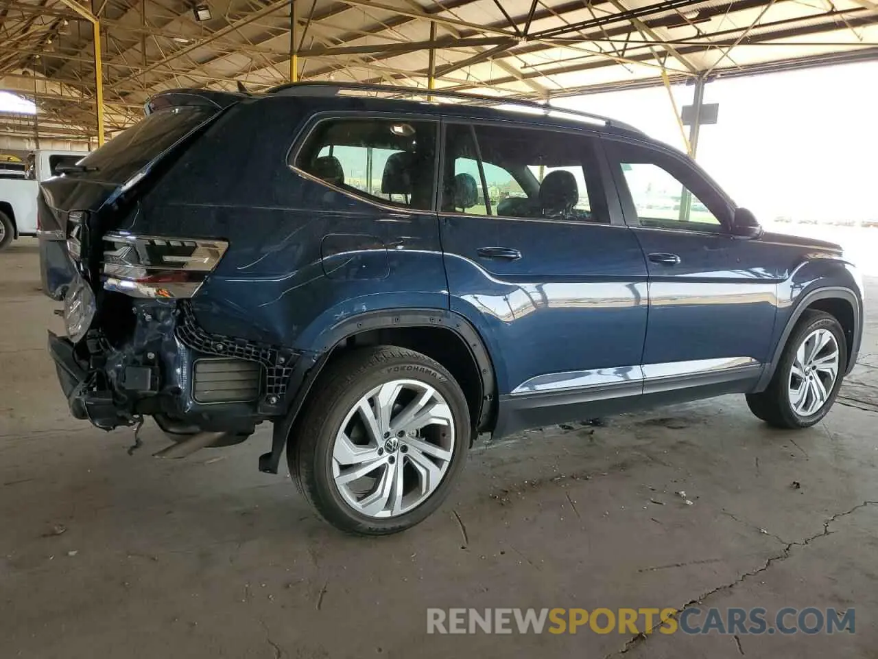 3 Photograph of a damaged car 1V2JR2CA4MC598266 VOLKSWAGEN ATLAS 2021
