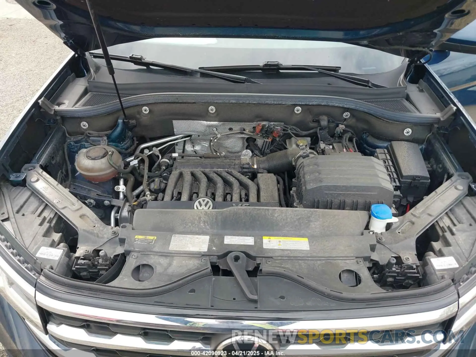 10 Photograph of a damaged car 1V2JR2CA9MC547054 VOLKSWAGEN ATLAS 2021