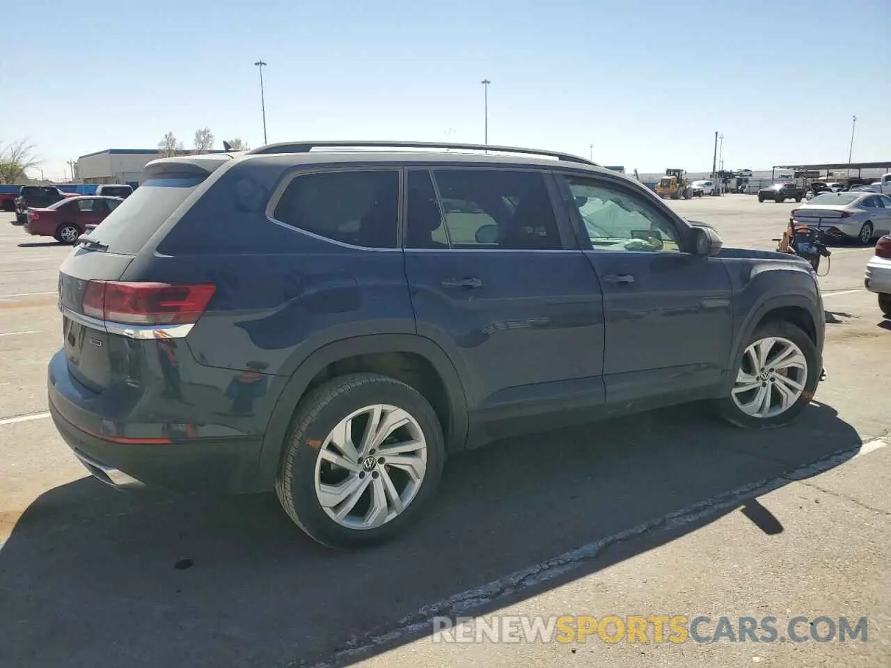 3 Photograph of a damaged car 1V2KP2CA0MC556560 VOLKSWAGEN ATLAS 2021