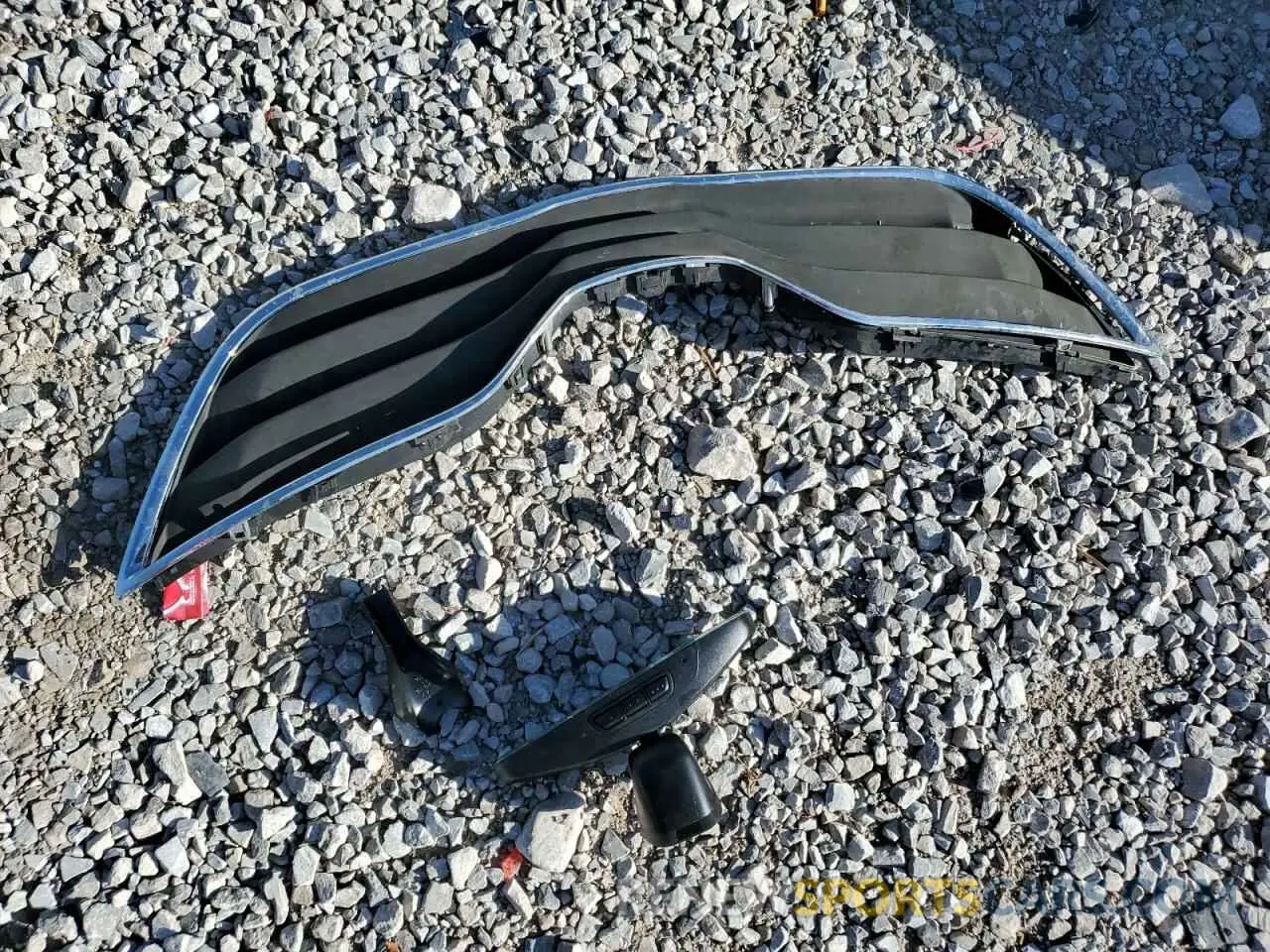 15 Photograph of a damaged car 1V2KP2CA3MC544046 VOLKSWAGEN ATLAS 2021