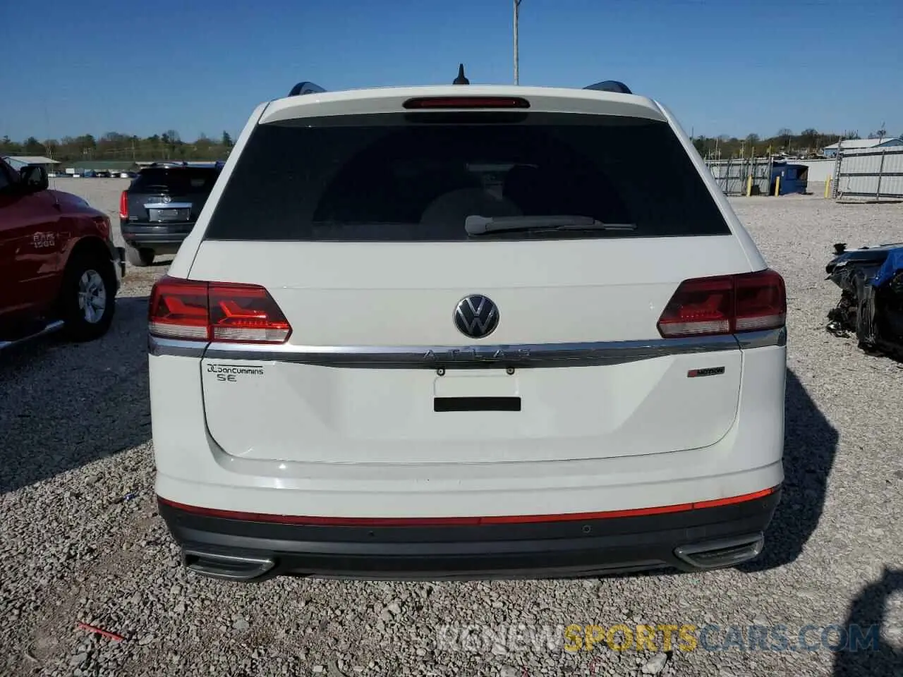 6 Photograph of a damaged car 1V2KP2CA3MC544046 VOLKSWAGEN ATLAS 2021