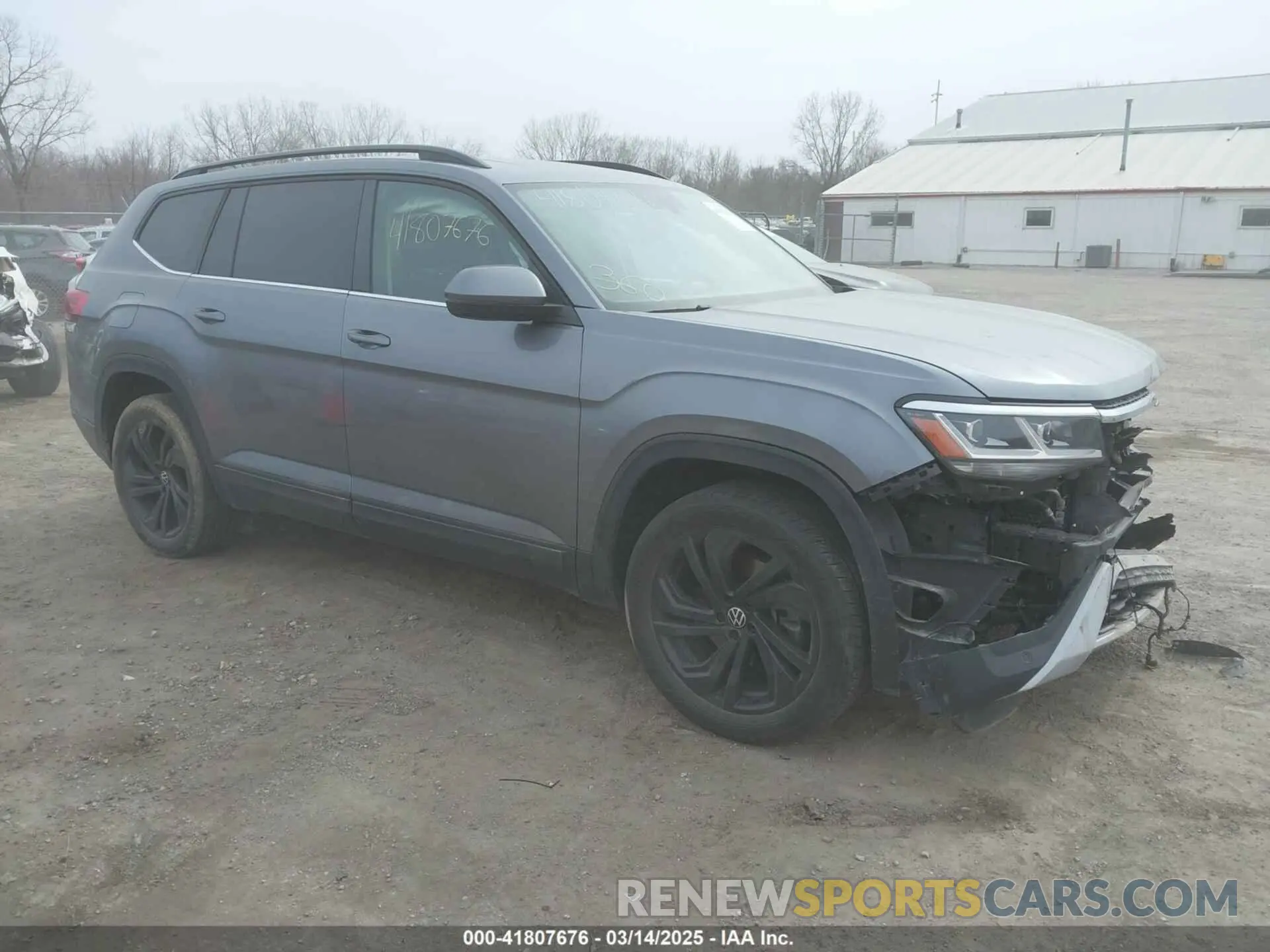 1 Photograph of a damaged car 1V2KR2CA0MC570498 VOLKSWAGEN ATLAS 2021