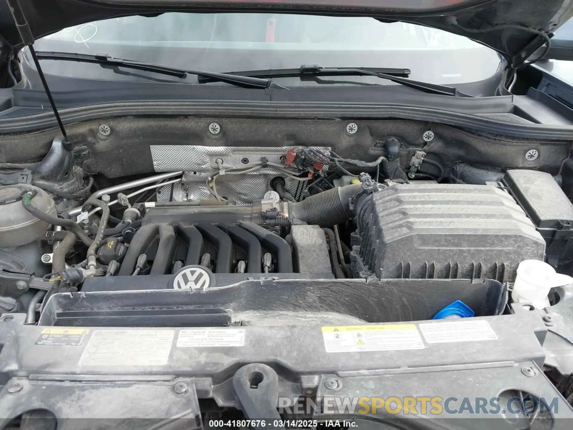 10 Photograph of a damaged car 1V2KR2CA0MC570498 VOLKSWAGEN ATLAS 2021