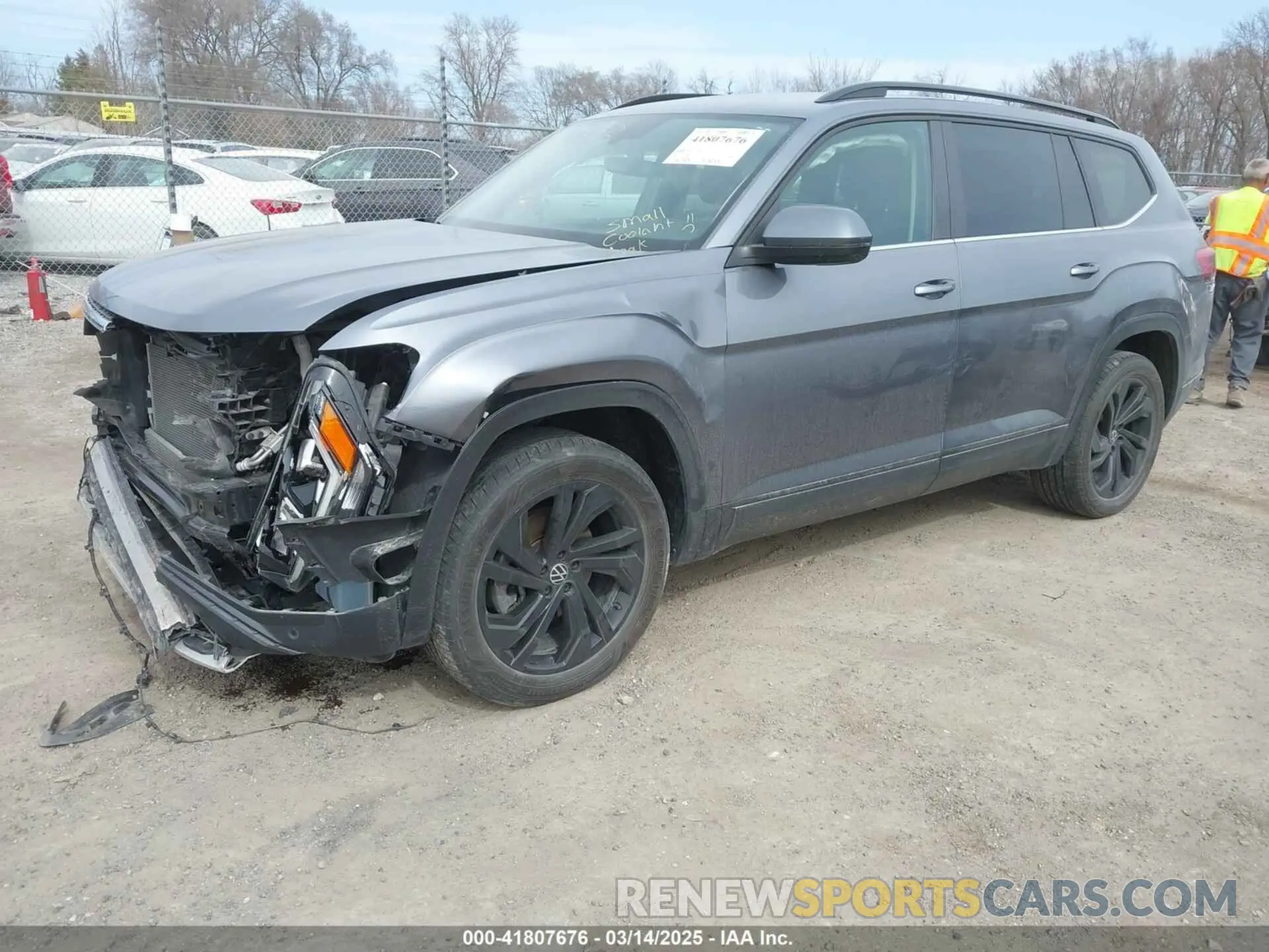 2 Photograph of a damaged car 1V2KR2CA0MC570498 VOLKSWAGEN ATLAS 2021
