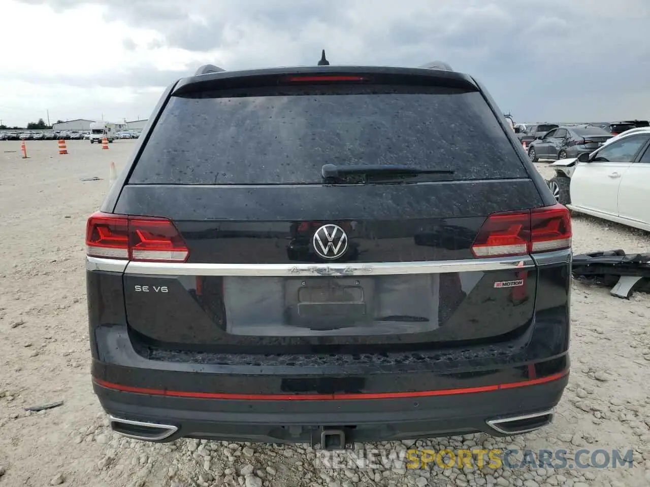 6 Photograph of a damaged car 1V2KR2CA1MC502145 VOLKSWAGEN ATLAS 2021