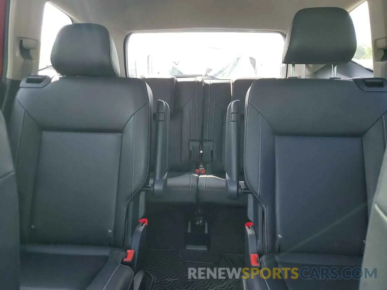 10 Photograph of a damaged car 1V2KR2CA2MC505815 VOLKSWAGEN ATLAS 2021
