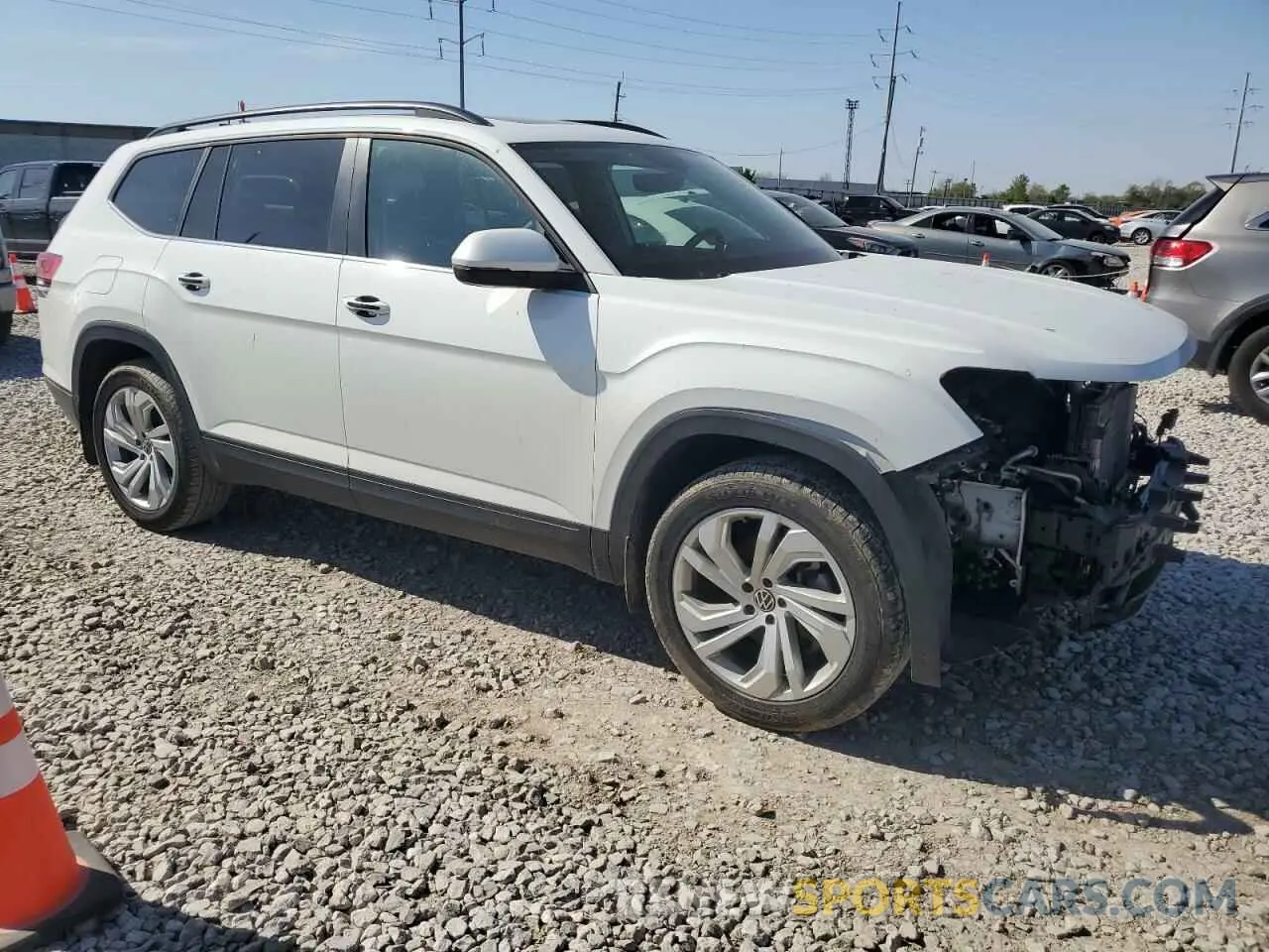 4 Photograph of a damaged car 1V2KR2CA2MC605431 VOLKSWAGEN ATLAS 2021