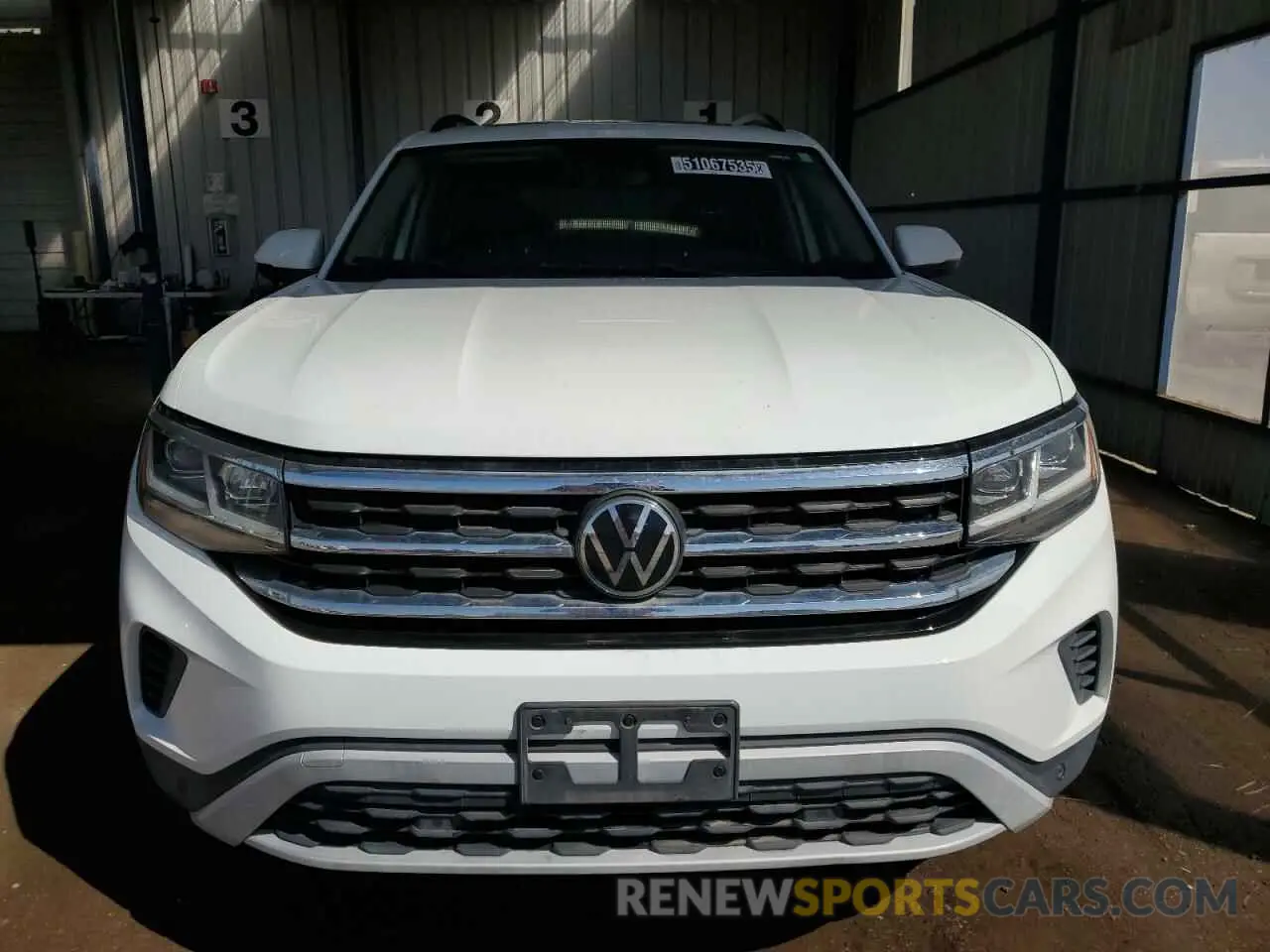 5 Photograph of a damaged car 1V2KR2CA4MC501796 VOLKSWAGEN ATLAS 2021