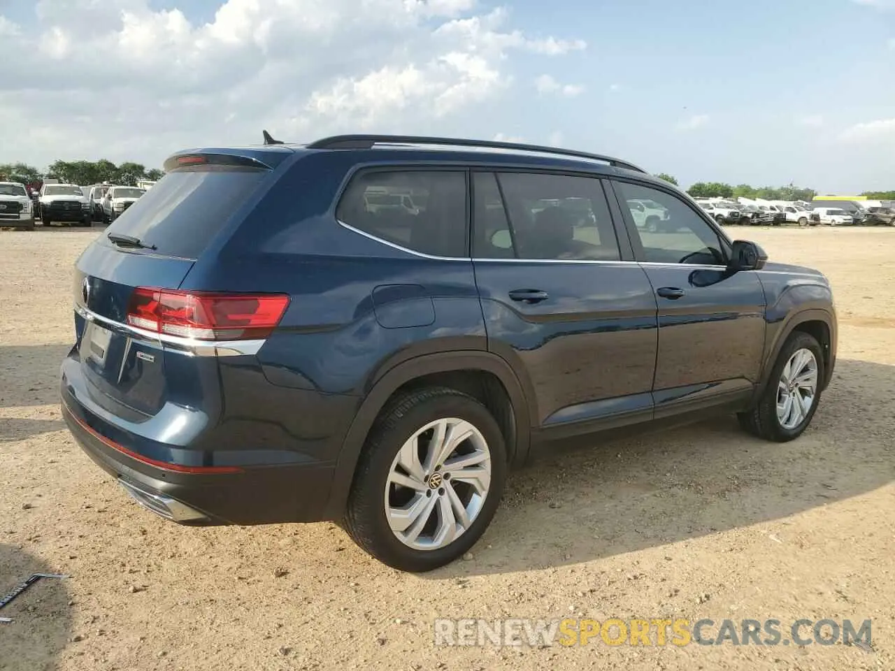 3 Photograph of a damaged car 1V2KR2CA6MC571025 VOLKSWAGEN ATLAS 2021