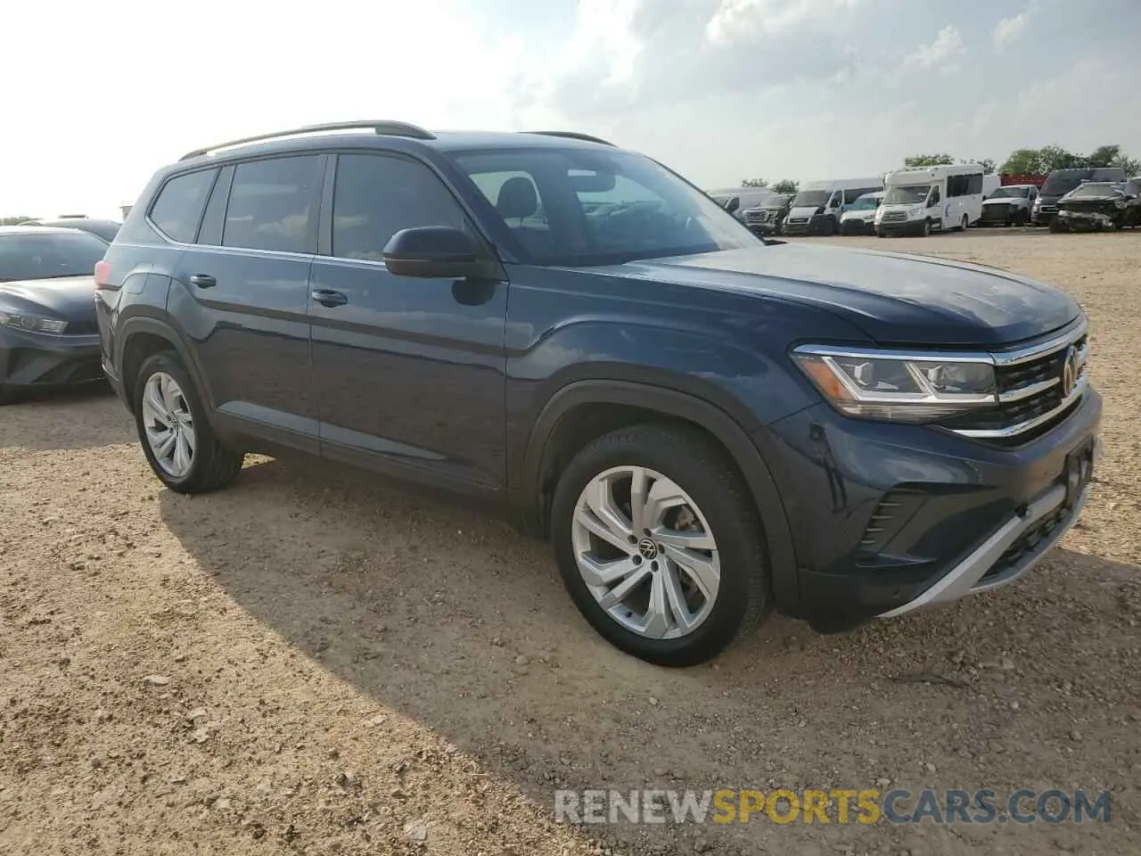 4 Photograph of a damaged car 1V2KR2CA6MC571025 VOLKSWAGEN ATLAS 2021