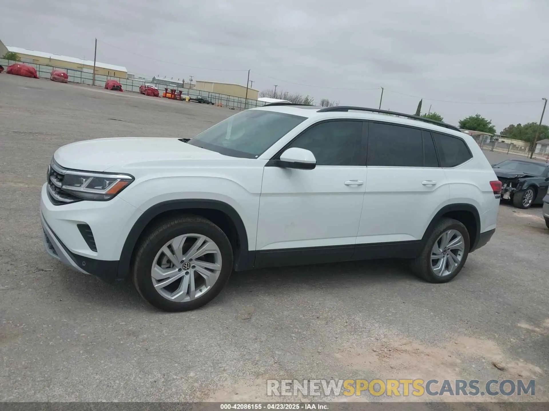 14 Photograph of a damaged car 1V2KR2CA9MC607239 VOLKSWAGEN ATLAS 2021
