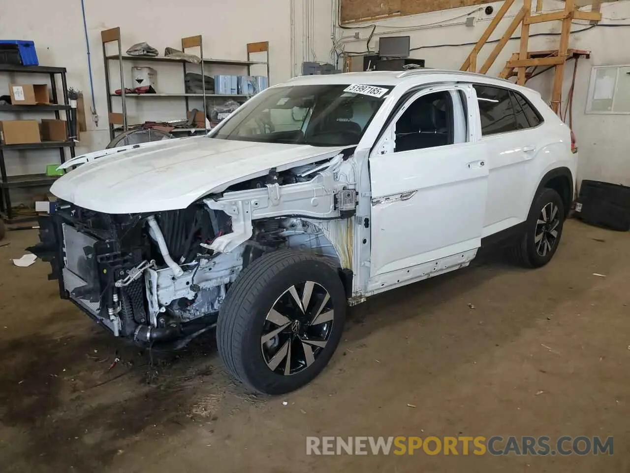 1 Photograph of a damaged car 1V2LC2CA0MC241659 VOLKSWAGEN ATLAS 2021