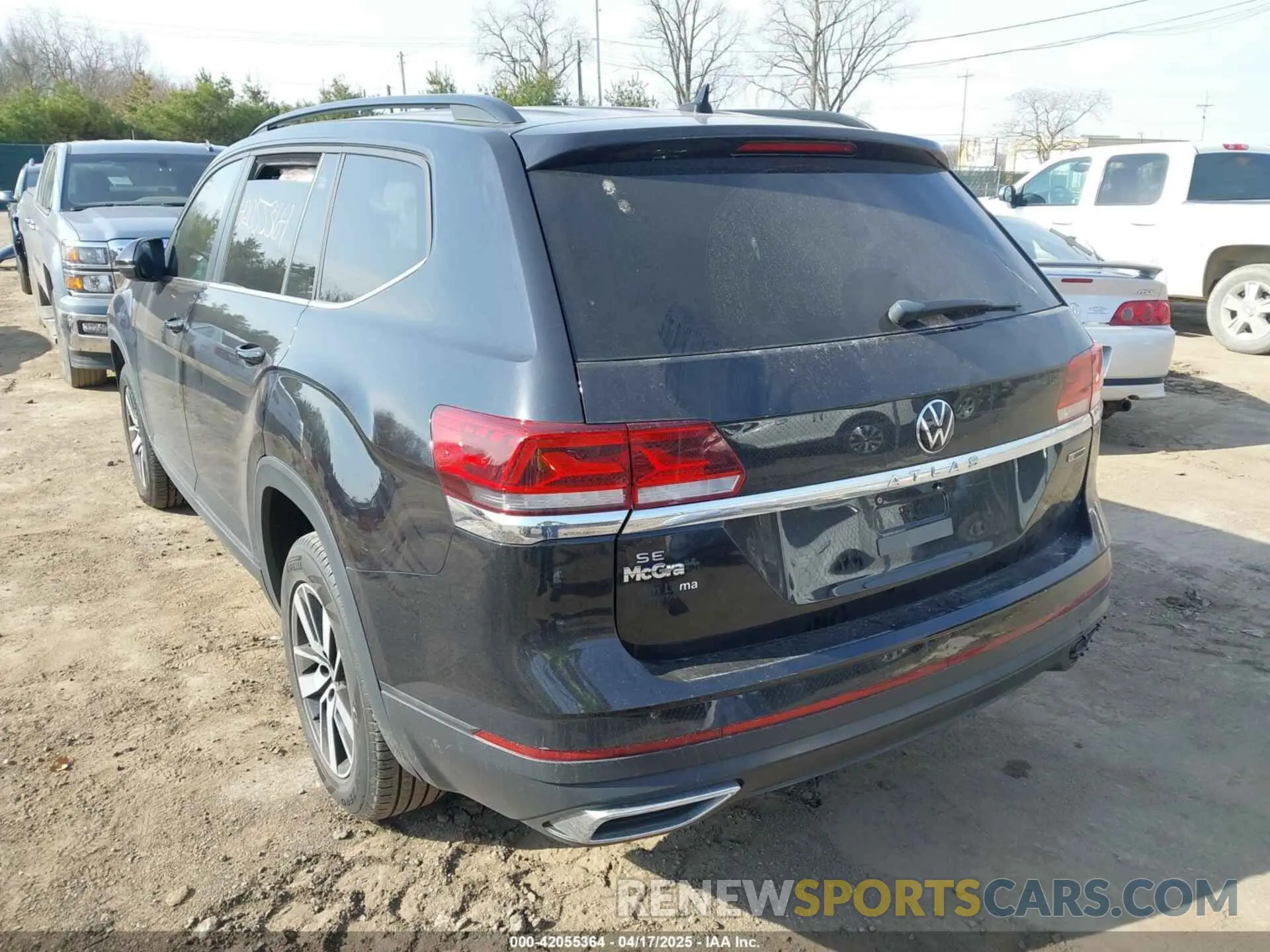3 Photograph of a damaged car 1V2LP2CA4MC563211 VOLKSWAGEN ATLAS 2021