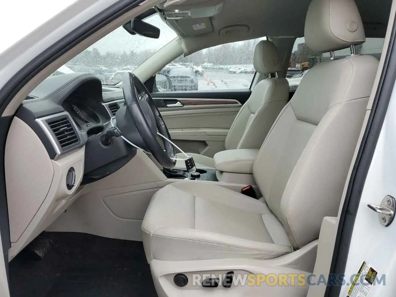 7 Photograph of a damaged car 1V2LP2CA7MC514133 VOLKSWAGEN ATLAS 2021