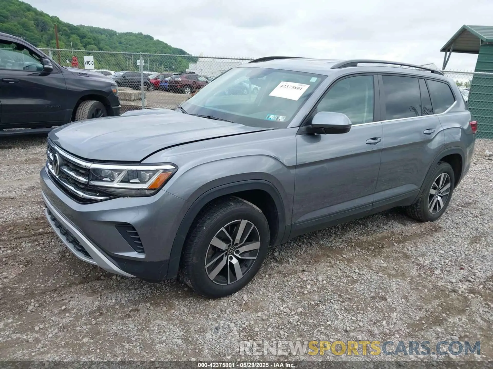 2 Photograph of a damaged car 1V2LP2CA9MC523755 VOLKSWAGEN ATLAS 2021