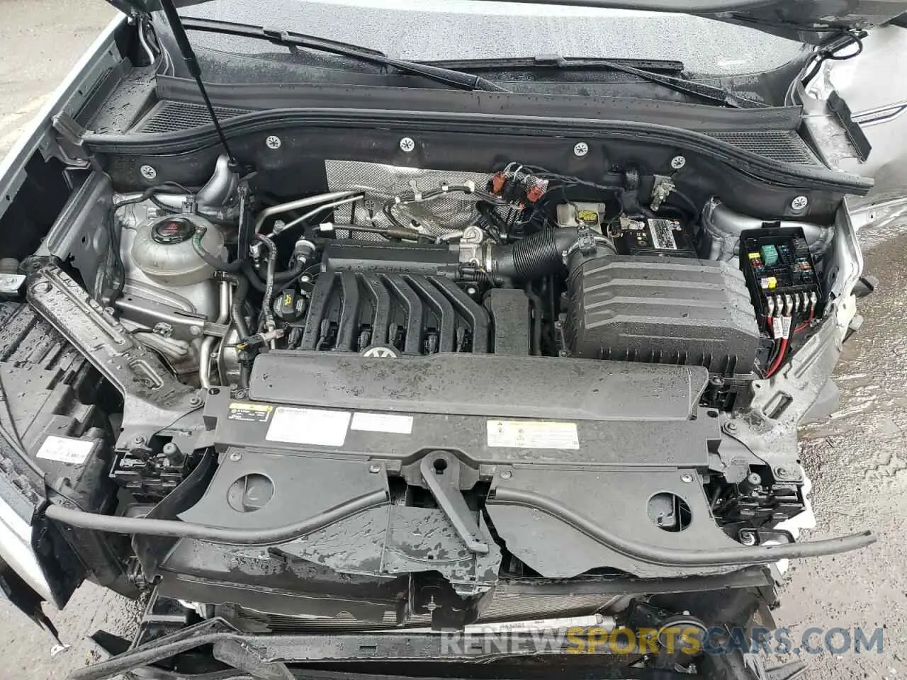 14 Photograph of a damaged car 1V2ME2CA4MC231070 VOLKSWAGEN ATLAS 2021