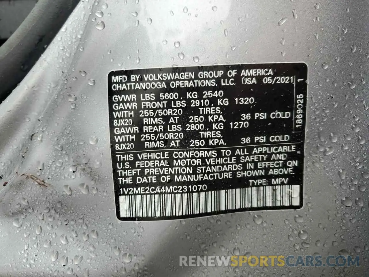 16 Photograph of a damaged car 1V2ME2CA4MC231070 VOLKSWAGEN ATLAS 2021