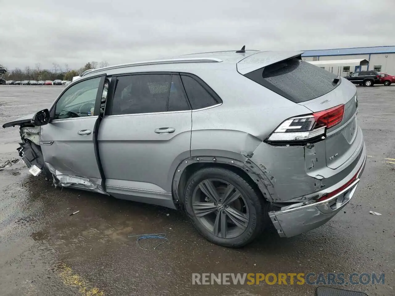 2 Photograph of a damaged car 1V2ME2CA4MC231070 VOLKSWAGEN ATLAS 2021