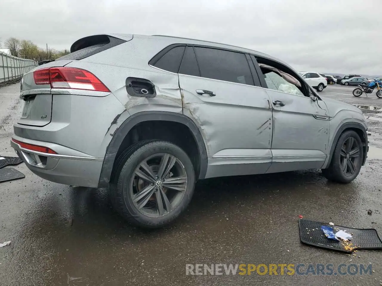 3 Photograph of a damaged car 1V2ME2CA4MC231070 VOLKSWAGEN ATLAS 2021