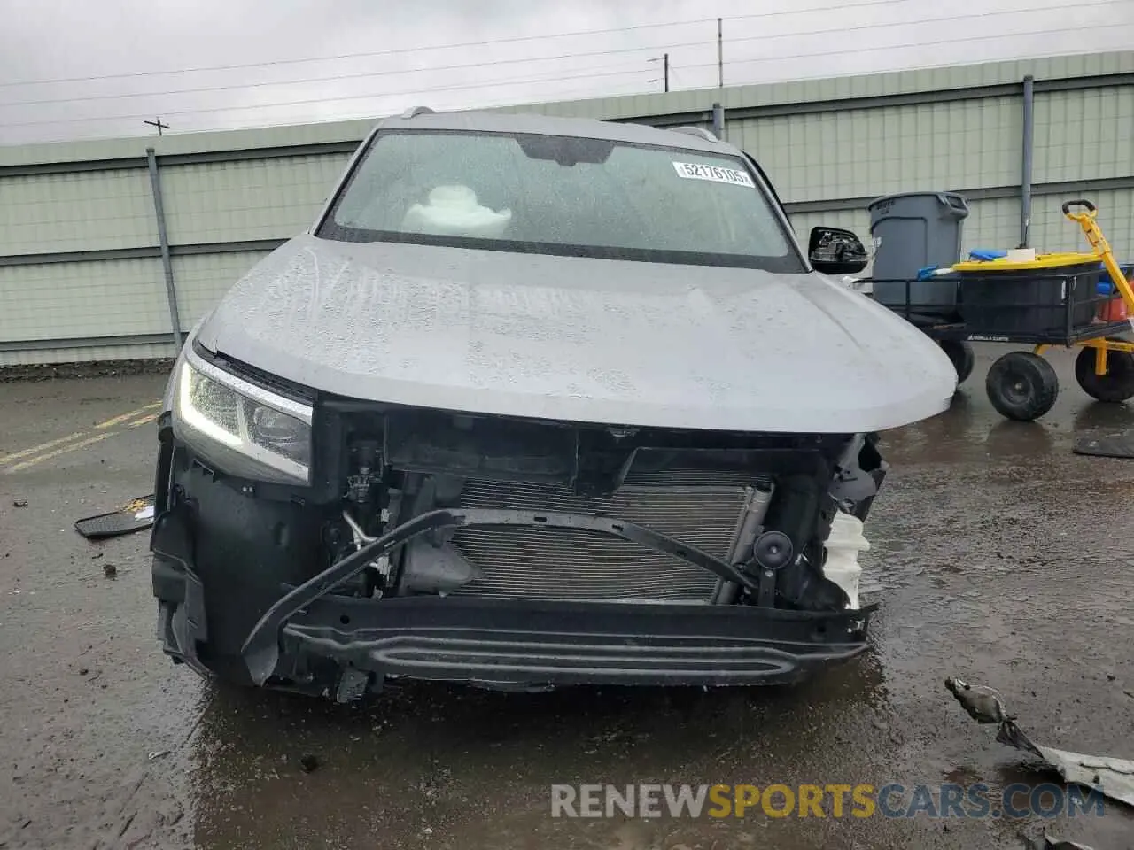 5 Photograph of a damaged car 1V2ME2CA4MC231070 VOLKSWAGEN ATLAS 2021