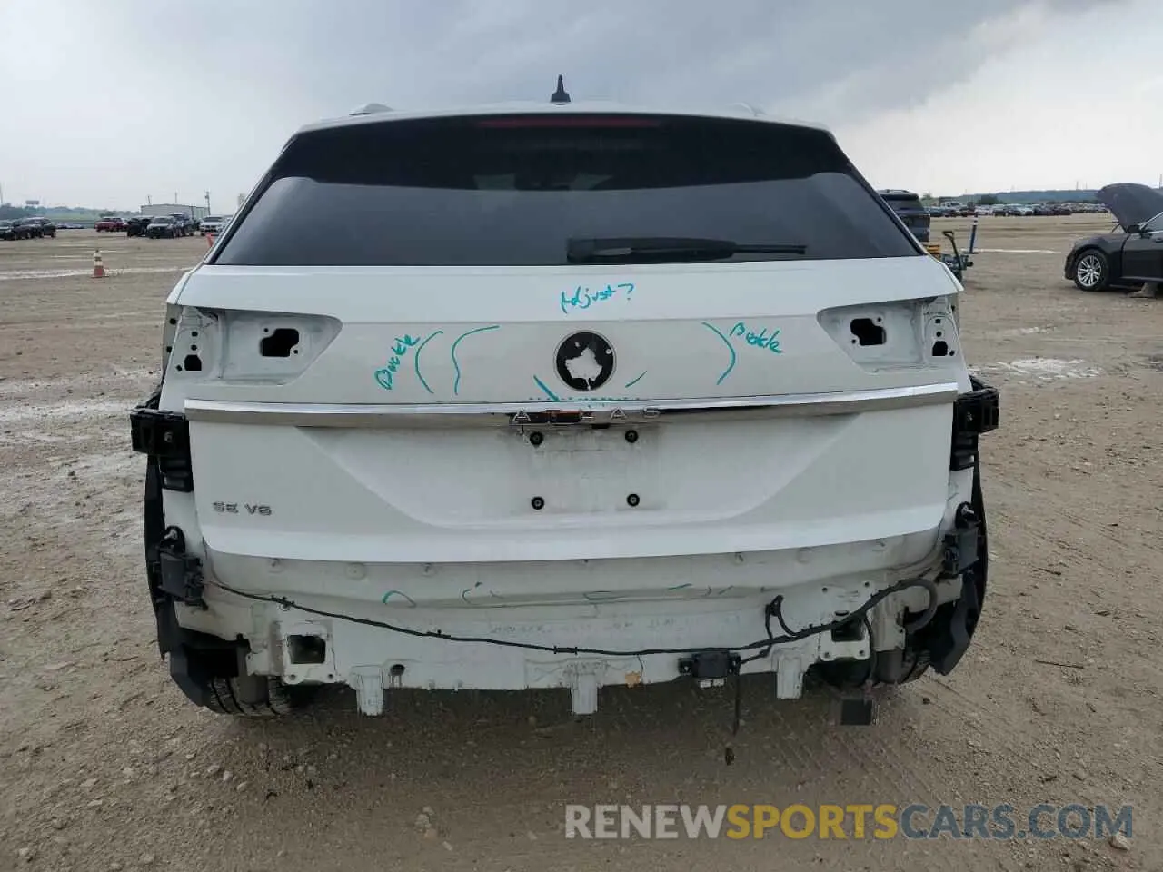 6 Photograph of a damaged car 1V2ME2CA7MC238322 VOLKSWAGEN ATLAS 2021