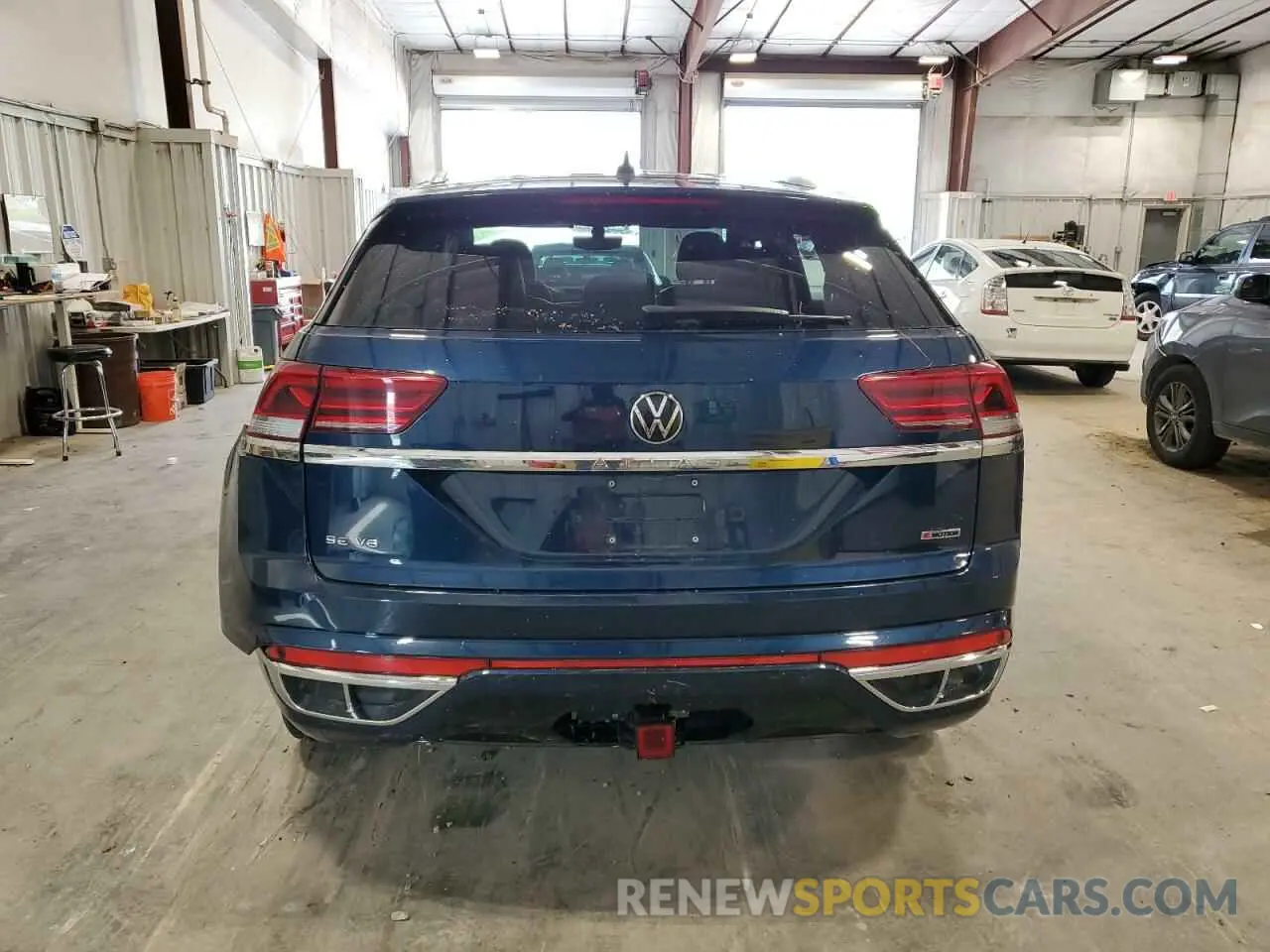 6 Photograph of a damaged car 1V2NE2CA2MC201165 VOLKSWAGEN ATLAS 2021