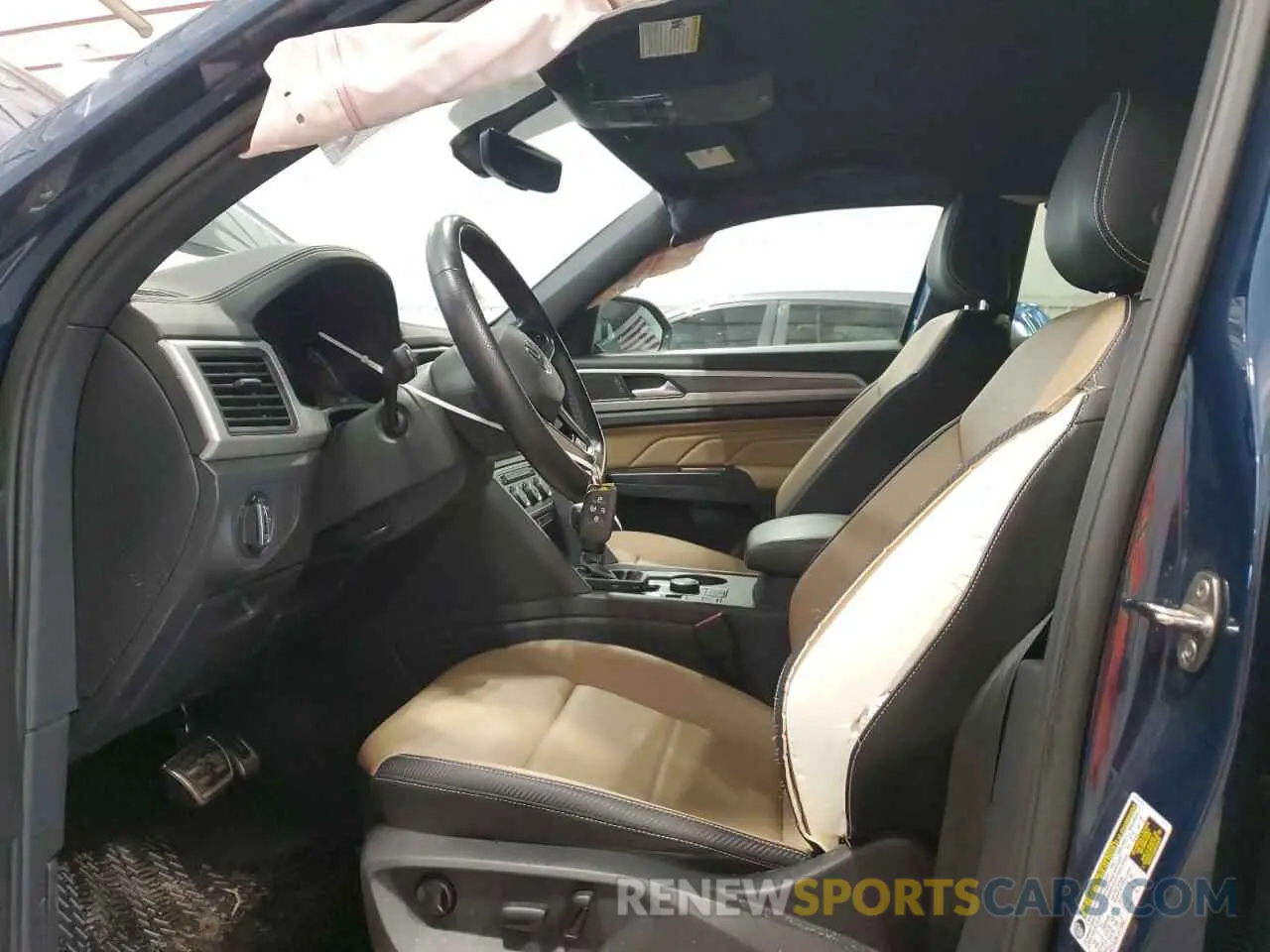 7 Photograph of a damaged car 1V2NE2CA2MC201165 VOLKSWAGEN ATLAS 2021