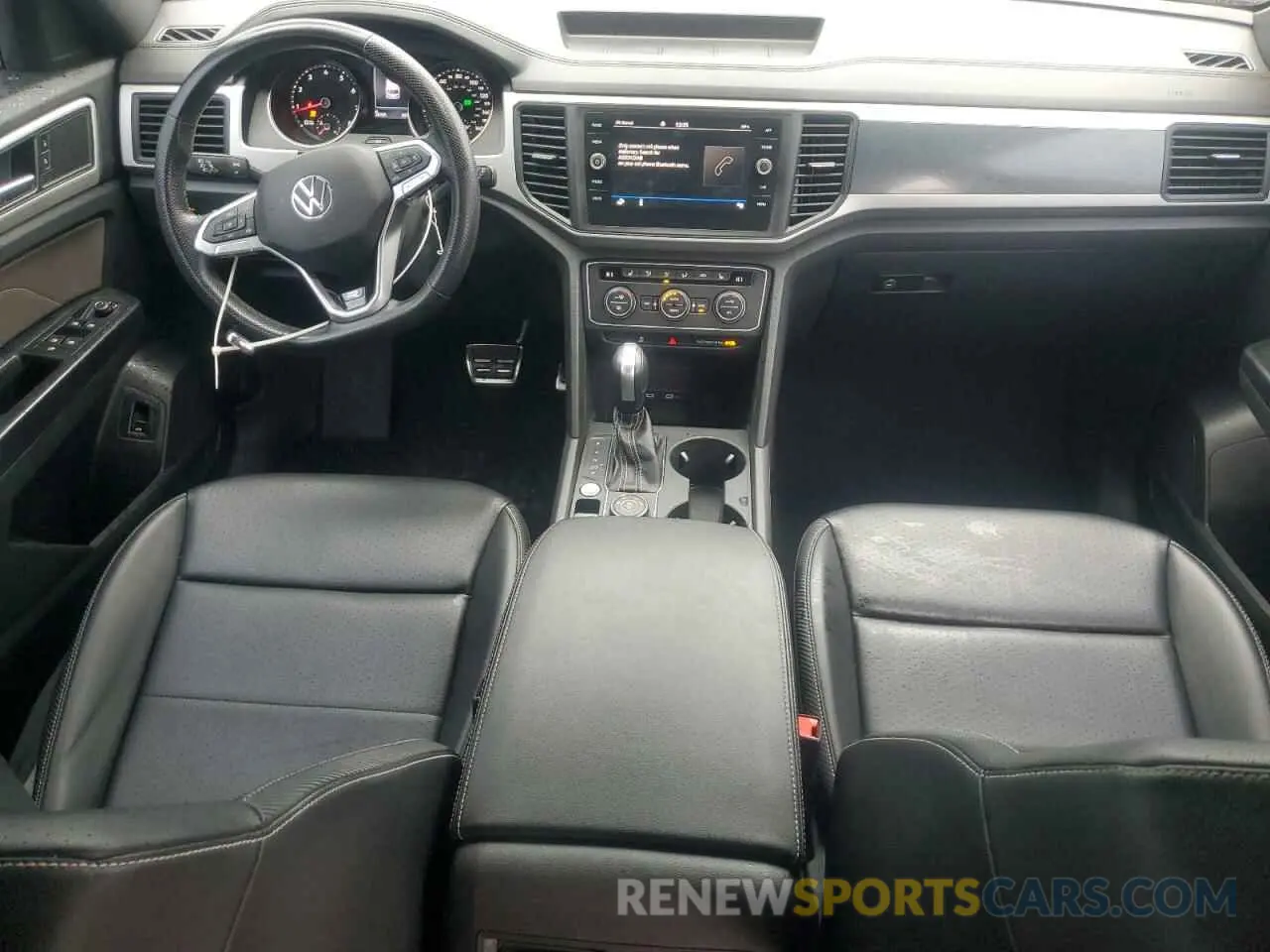 8 Photograph of a damaged car 1V2NE2CA7MC211044 VOLKSWAGEN ATLAS 2021