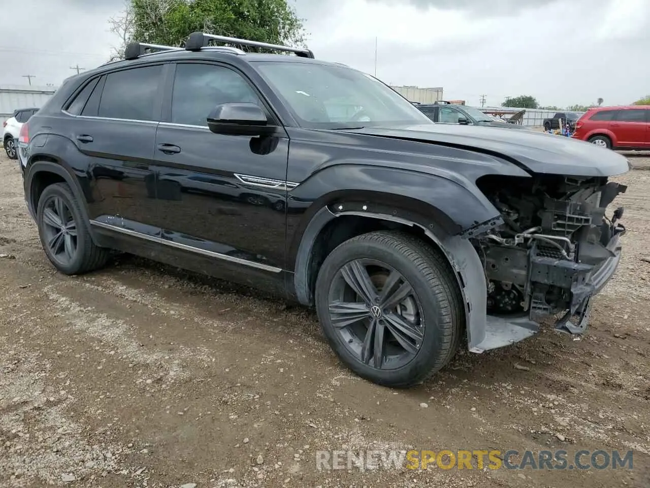 4 Photograph of a damaged car 1V2PE2CA4MC208319 VOLKSWAGEN ATLAS 2021
