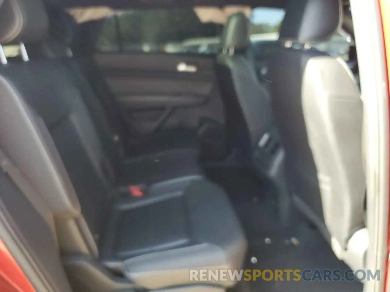 12 Photograph of a damaged car 1V2PE2CA6MC229995 VOLKSWAGEN ATLAS 2021