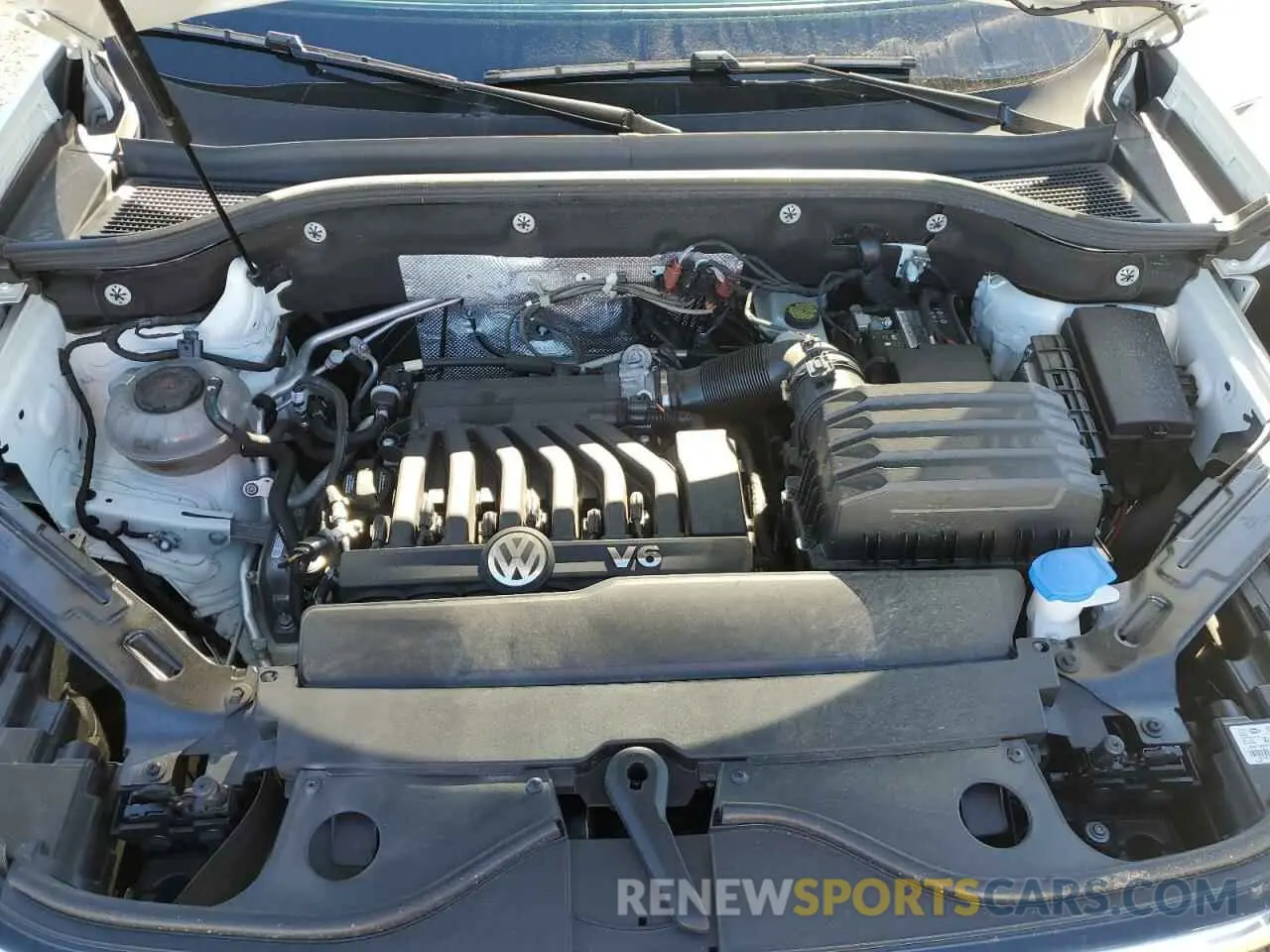 12 Photograph of a damaged car 1V2PR2CA3MC562630 VOLKSWAGEN ATLAS 2021