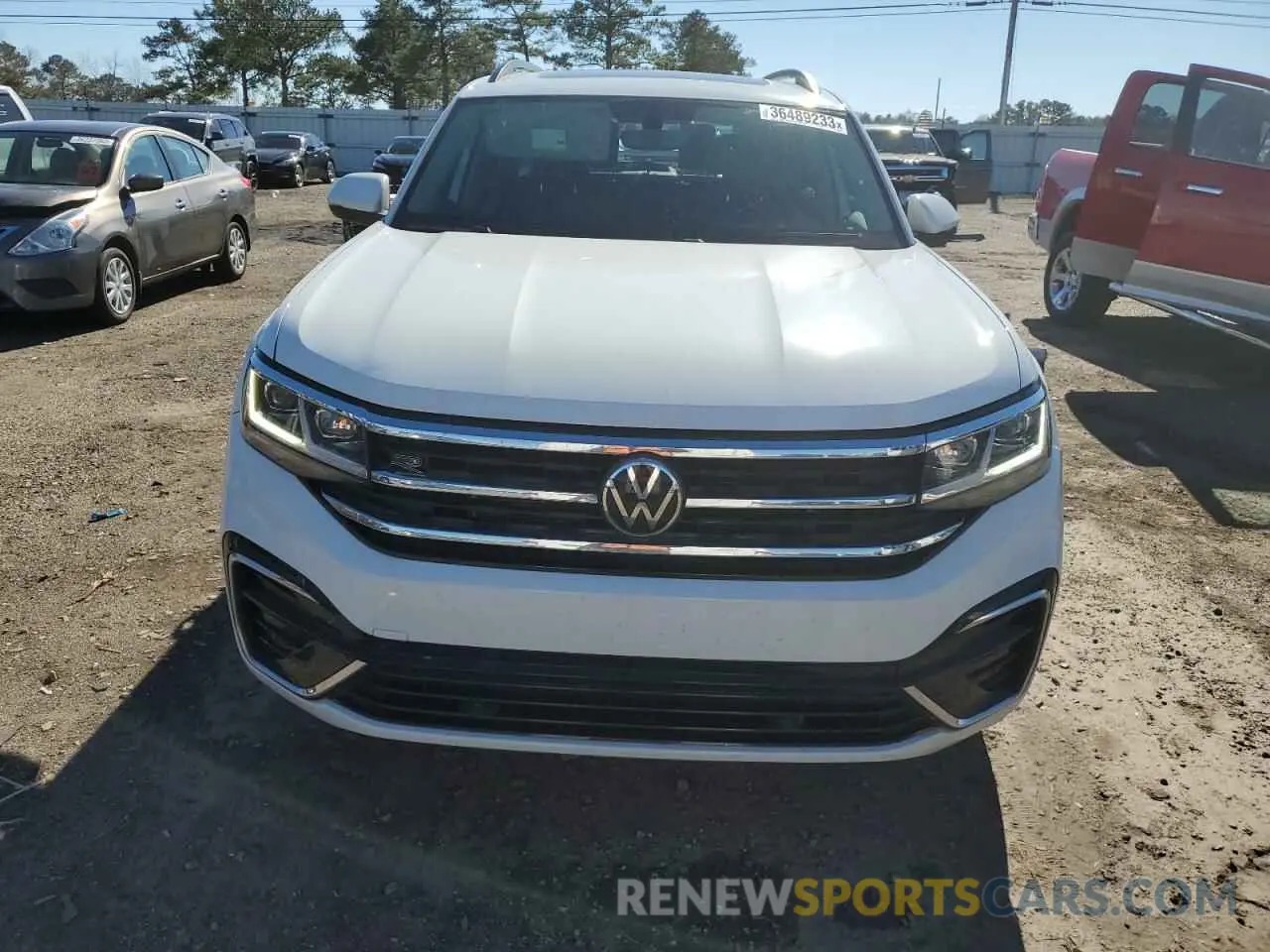5 Photograph of a damaged car 1V2PR2CA3MC562630 VOLKSWAGEN ATLAS 2021