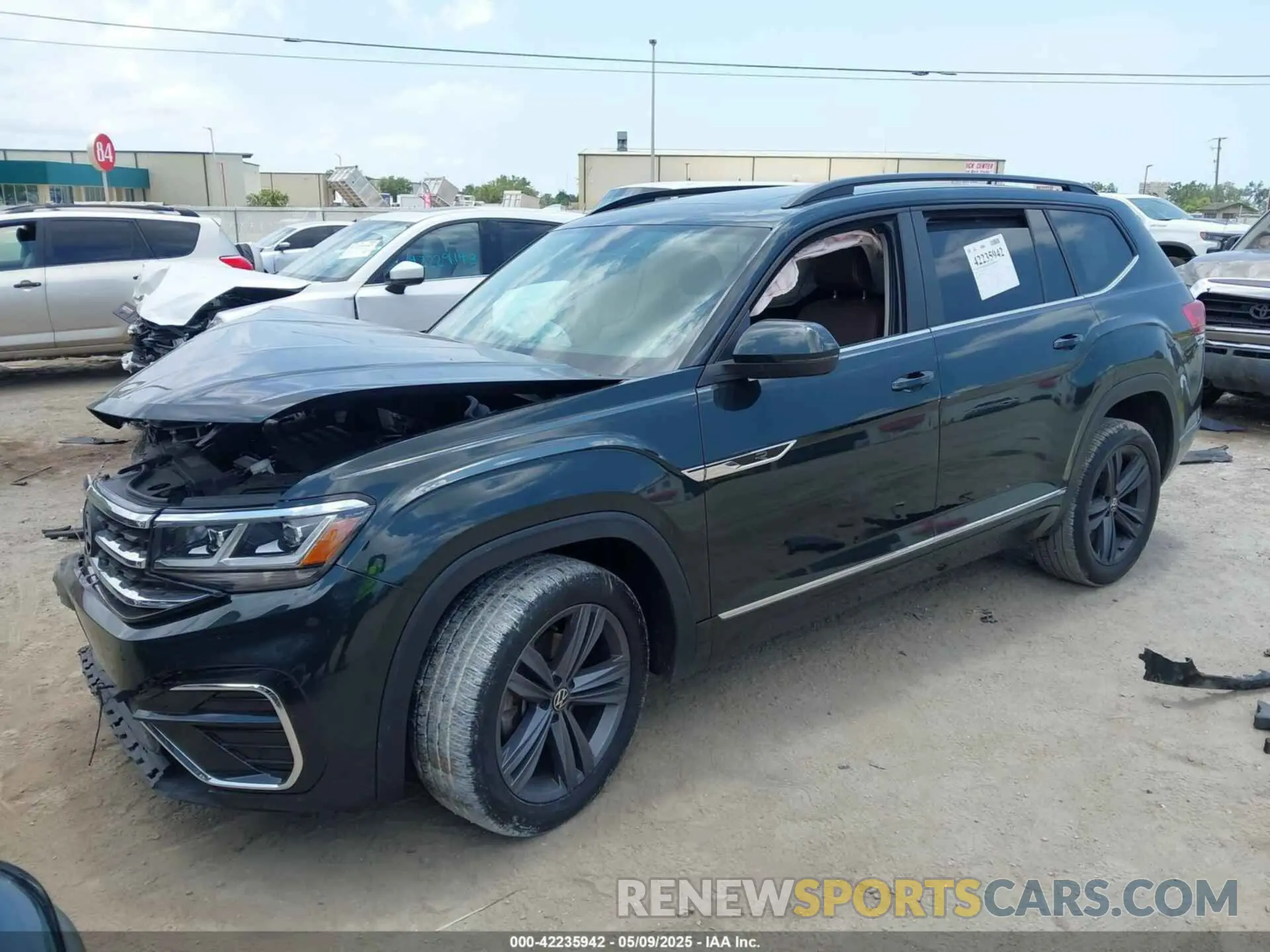 2 Photograph of a damaged car 1V2PR2CA7MC510191 VOLKSWAGEN ATLAS 2021