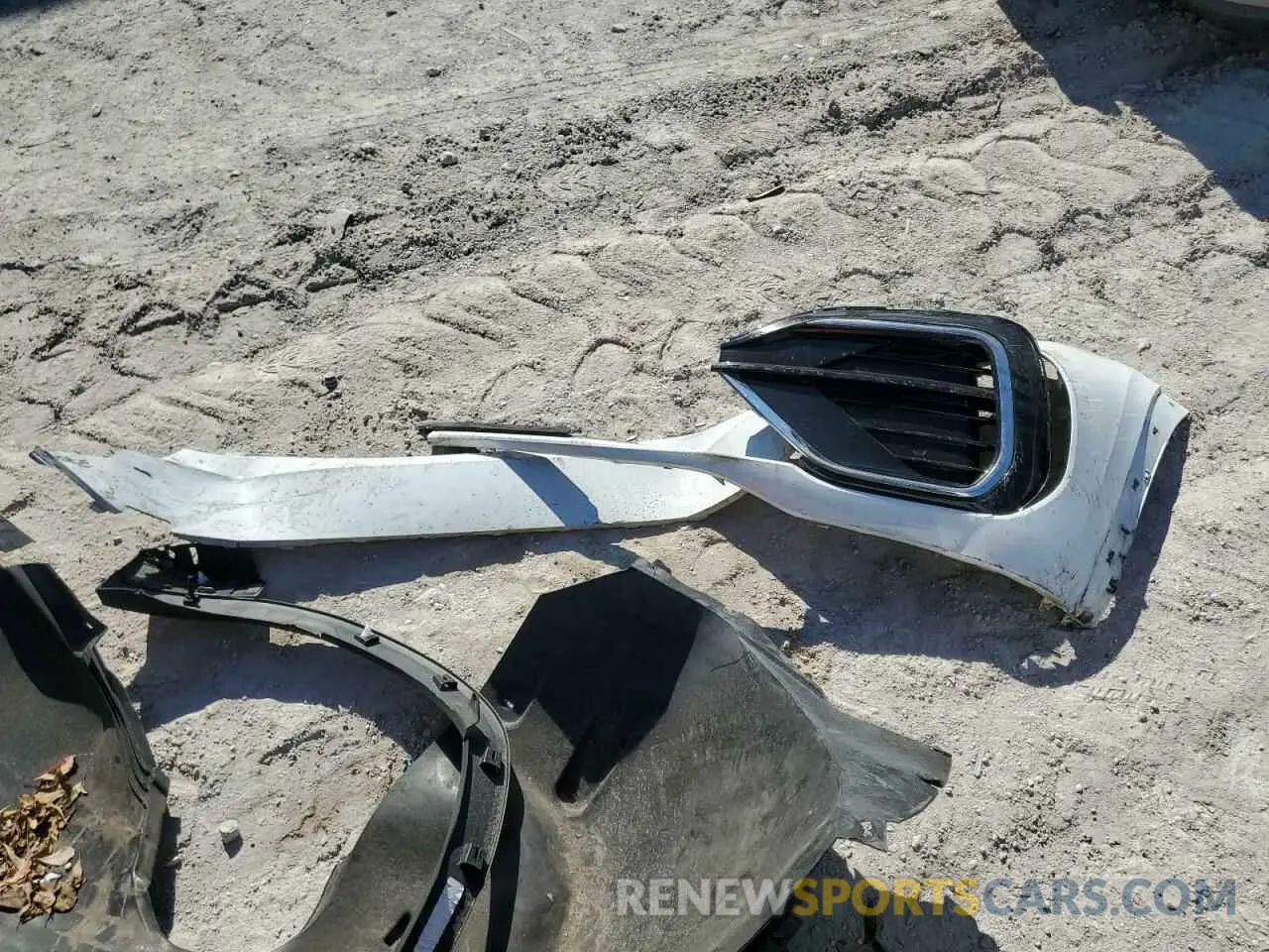 13 Photograph of a damaged car 1V2PR2CA7MC569242 VOLKSWAGEN ATLAS 2021