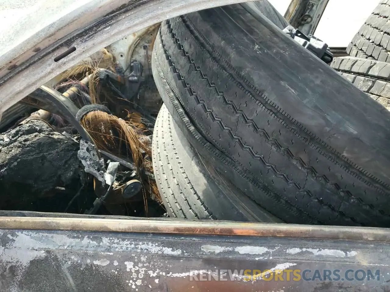 7 Photograph of a damaged car 1V2RE2CA3MC217831 VOLKSWAGEN ATLAS 2021