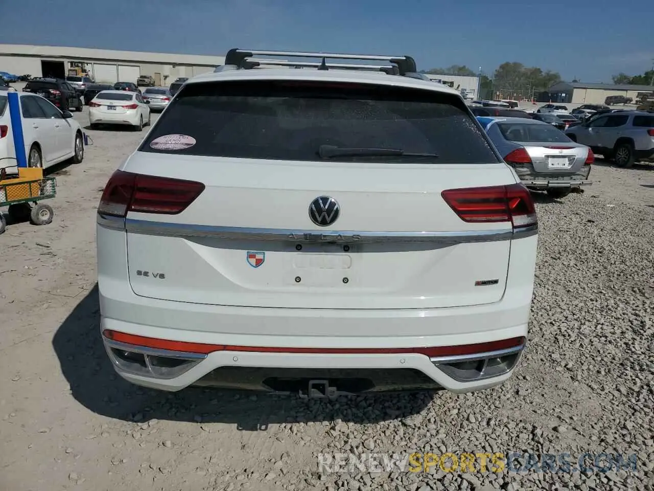 6 Photograph of a damaged car 1V2RE2CAXMC213615 VOLKSWAGEN ATLAS 2021