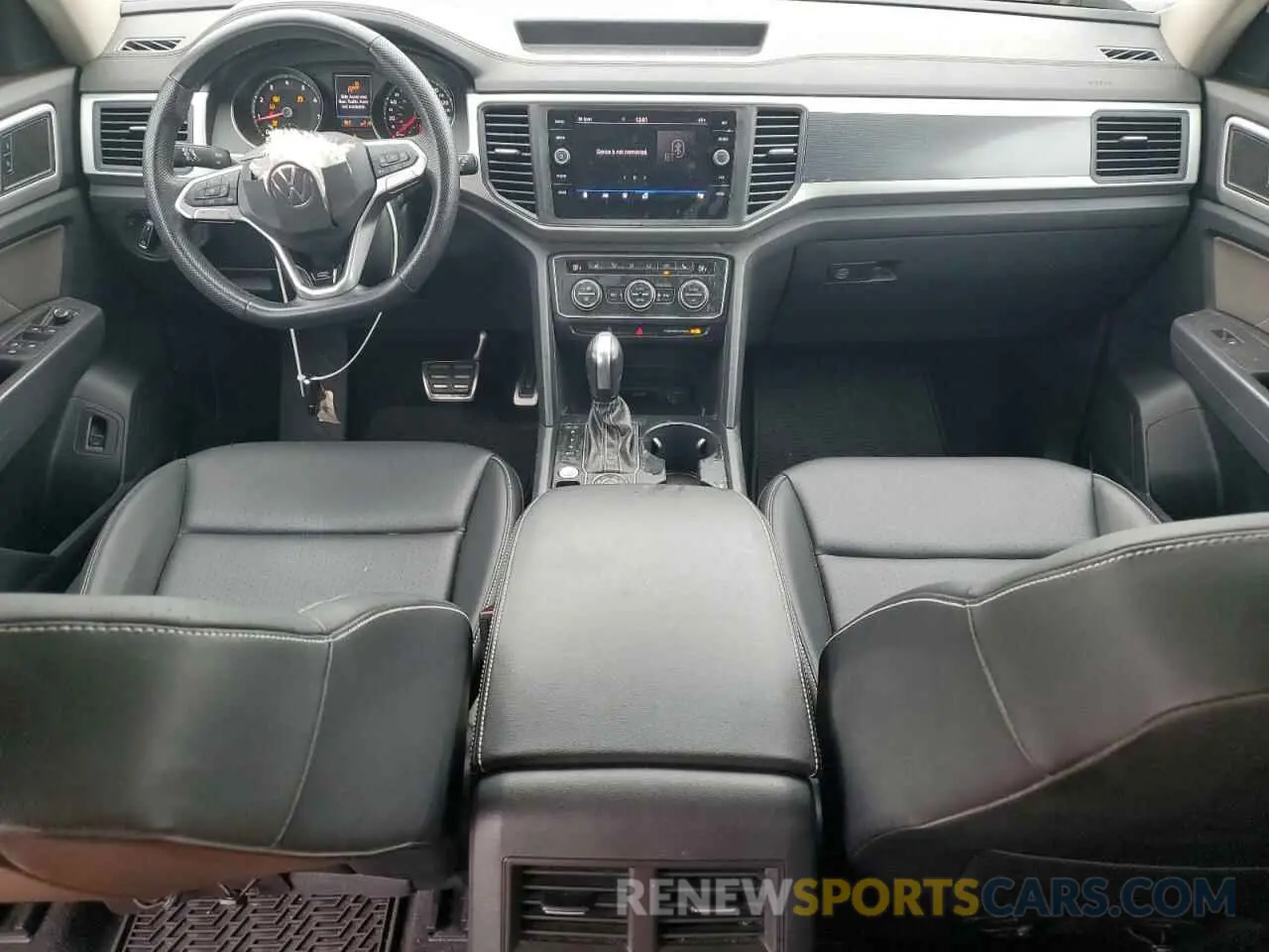 8 Photograph of a damaged car 1V2RR2CA3MC609521 VOLKSWAGEN ATLAS 2021