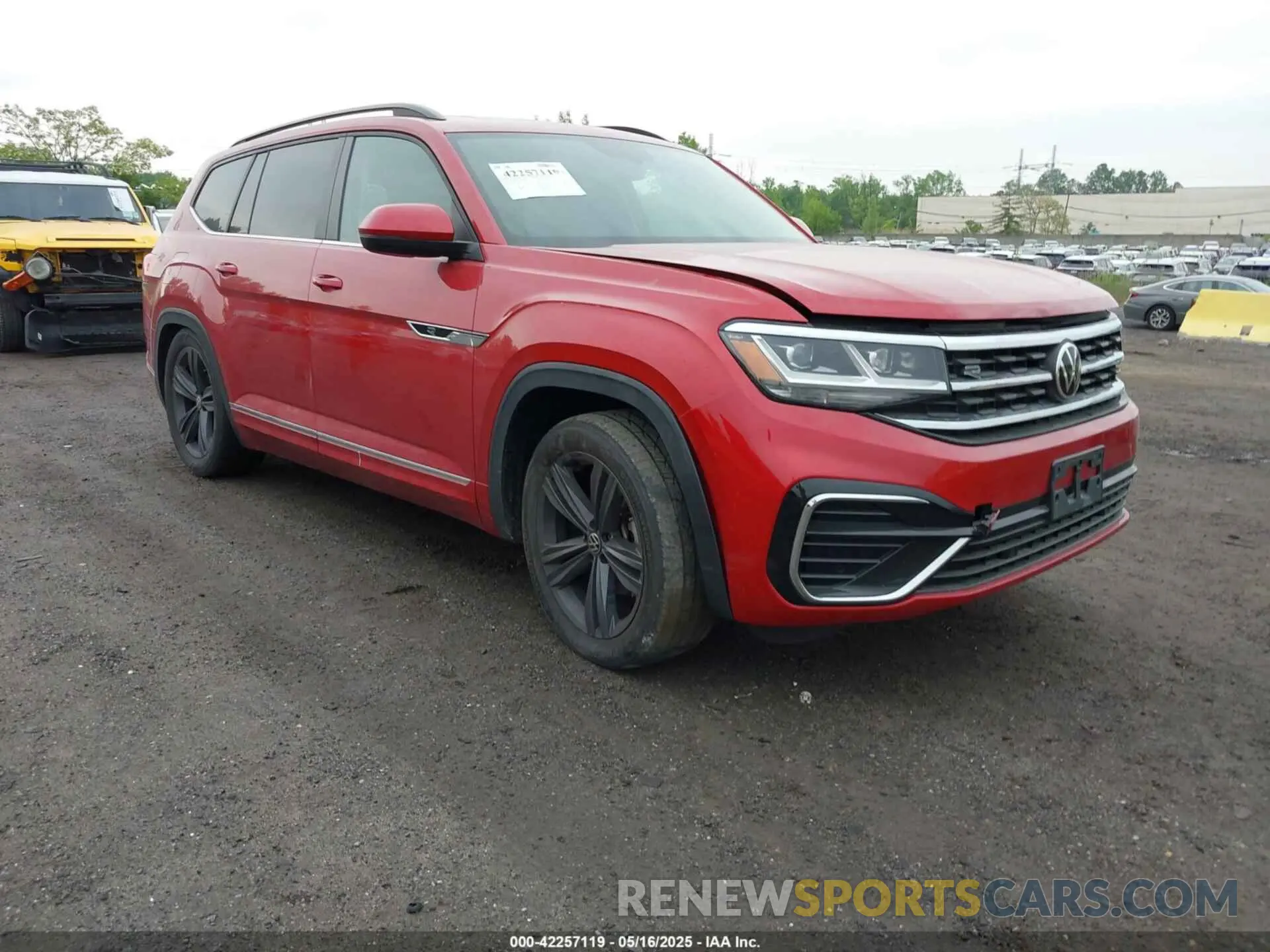 1 Photograph of a damaged car 1V2RR2CA5MC510666 VOLKSWAGEN ATLAS 2021