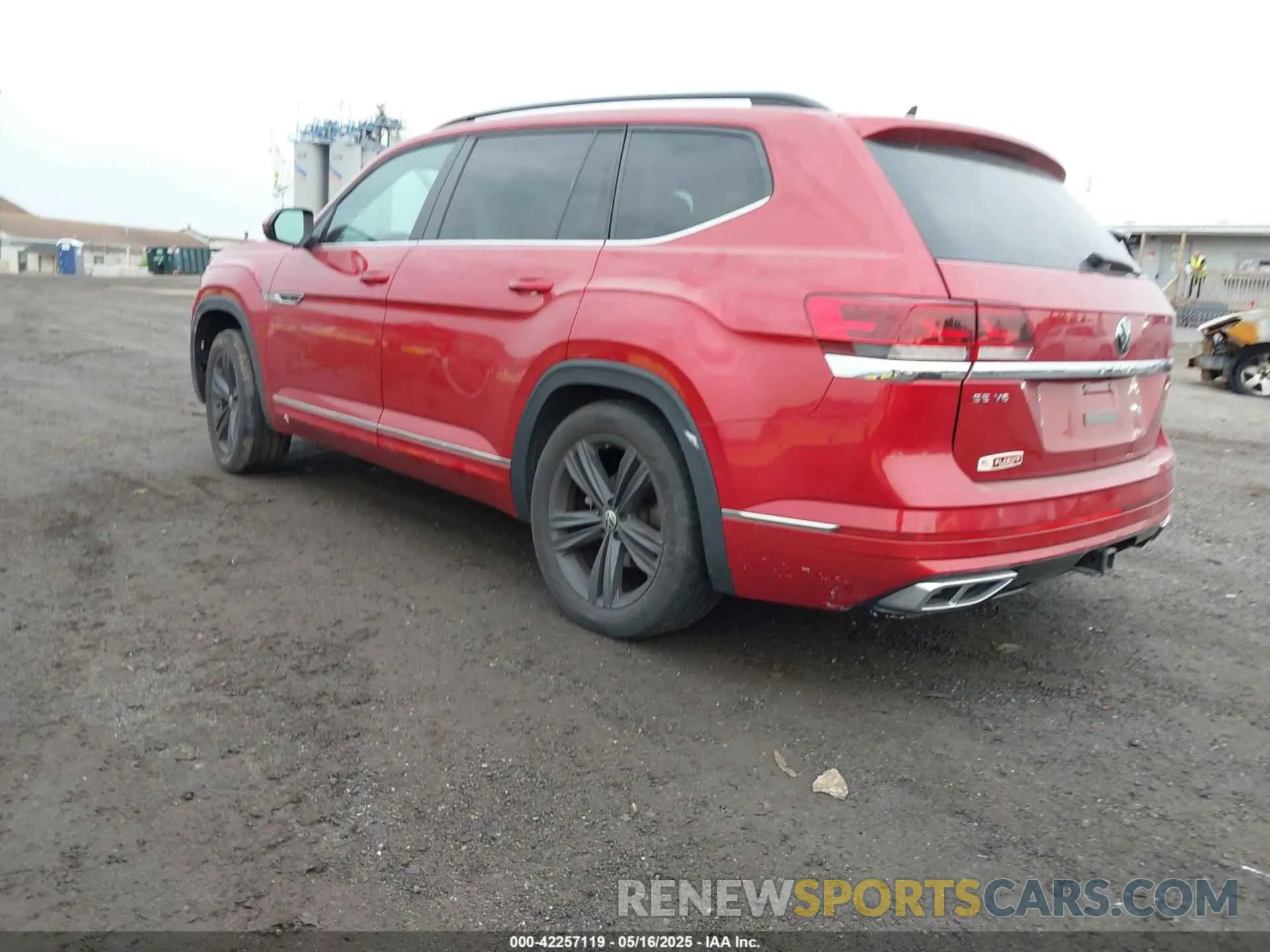 3 Photograph of a damaged car 1V2RR2CA5MC510666 VOLKSWAGEN ATLAS 2021